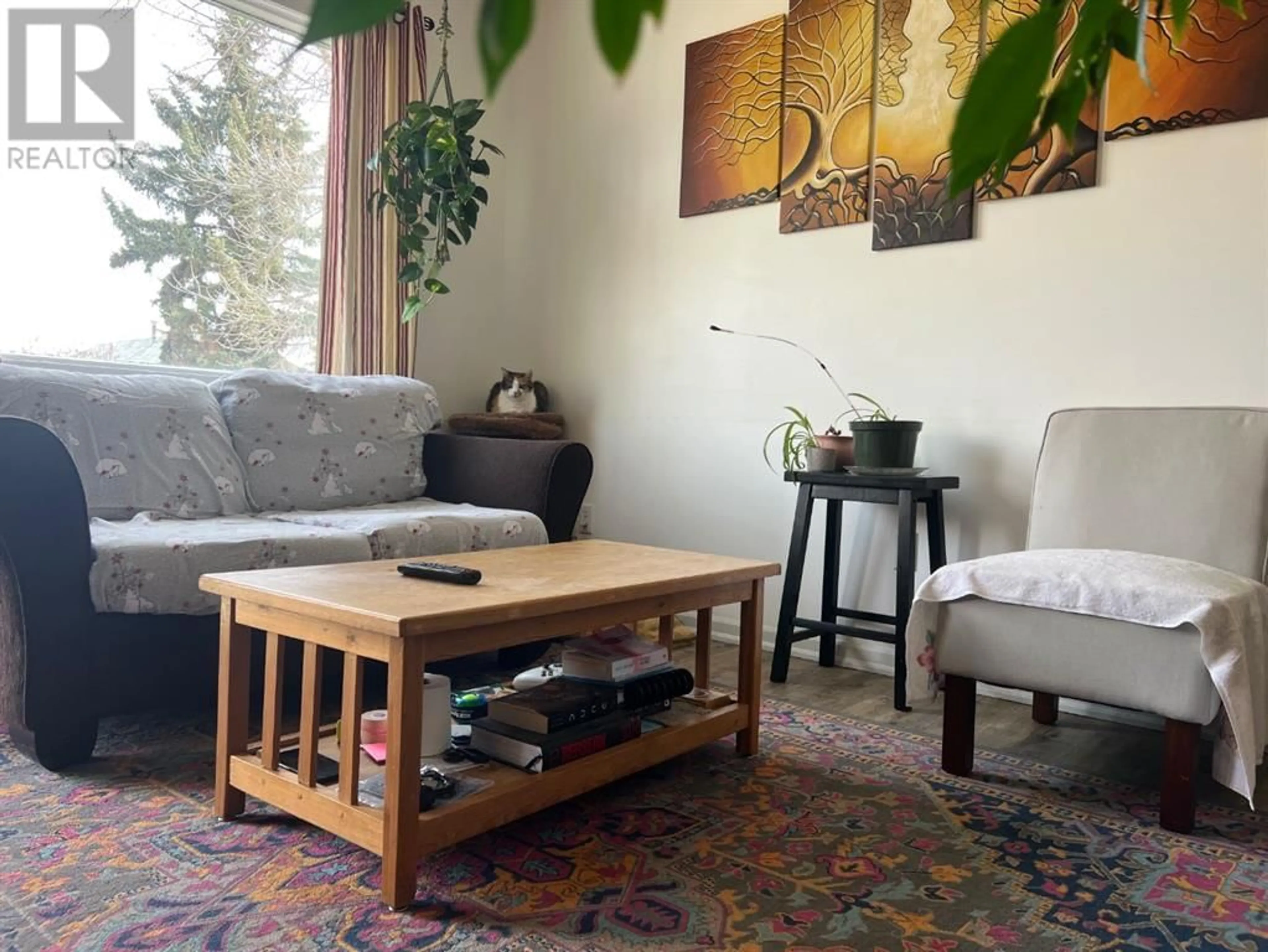 Living room for 97 Villa Street, Drumheller Alberta T0J0Y1