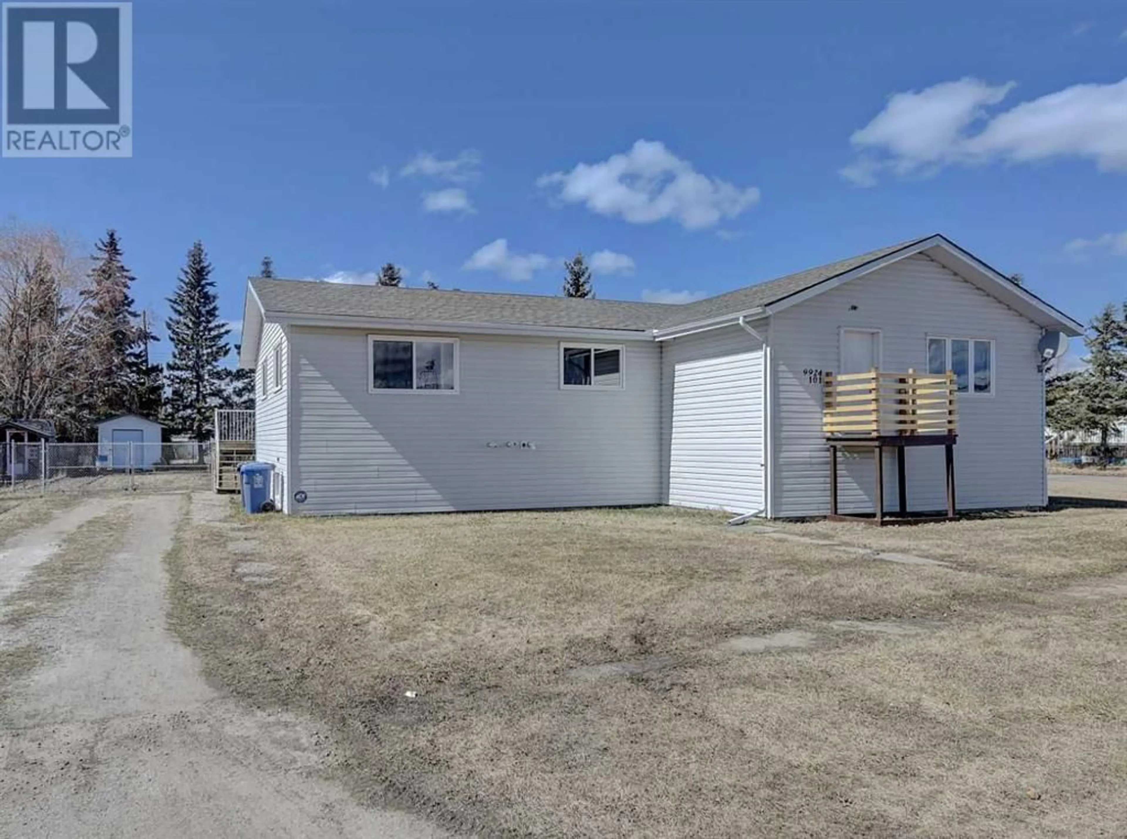 Frontside or backside of a home for 9924 101 Street, Wembley Alberta T0H3S0