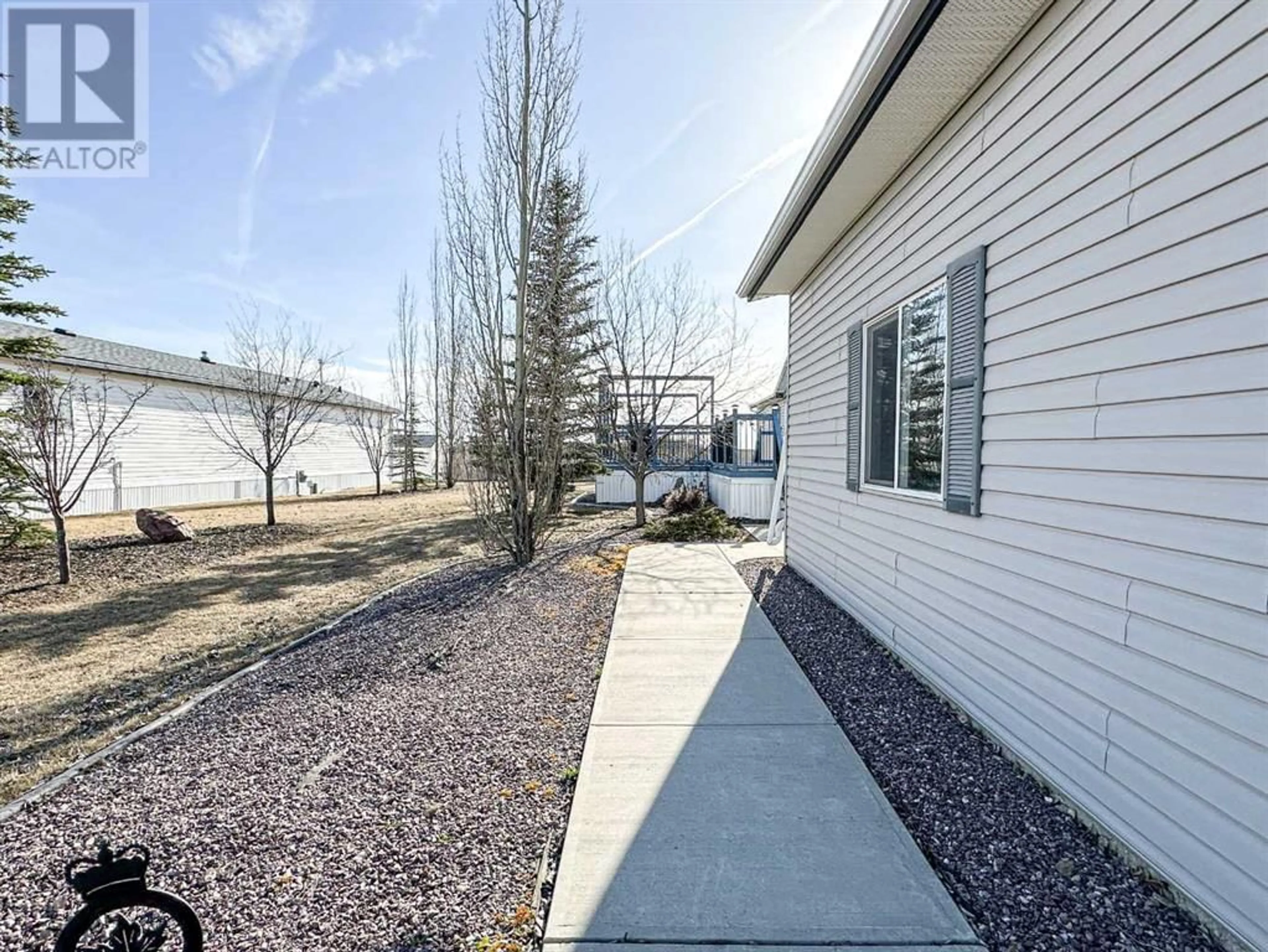 A pic from exterior of the house or condo for 29 5210 65 Avenue, Olds Alberta T4H0G1