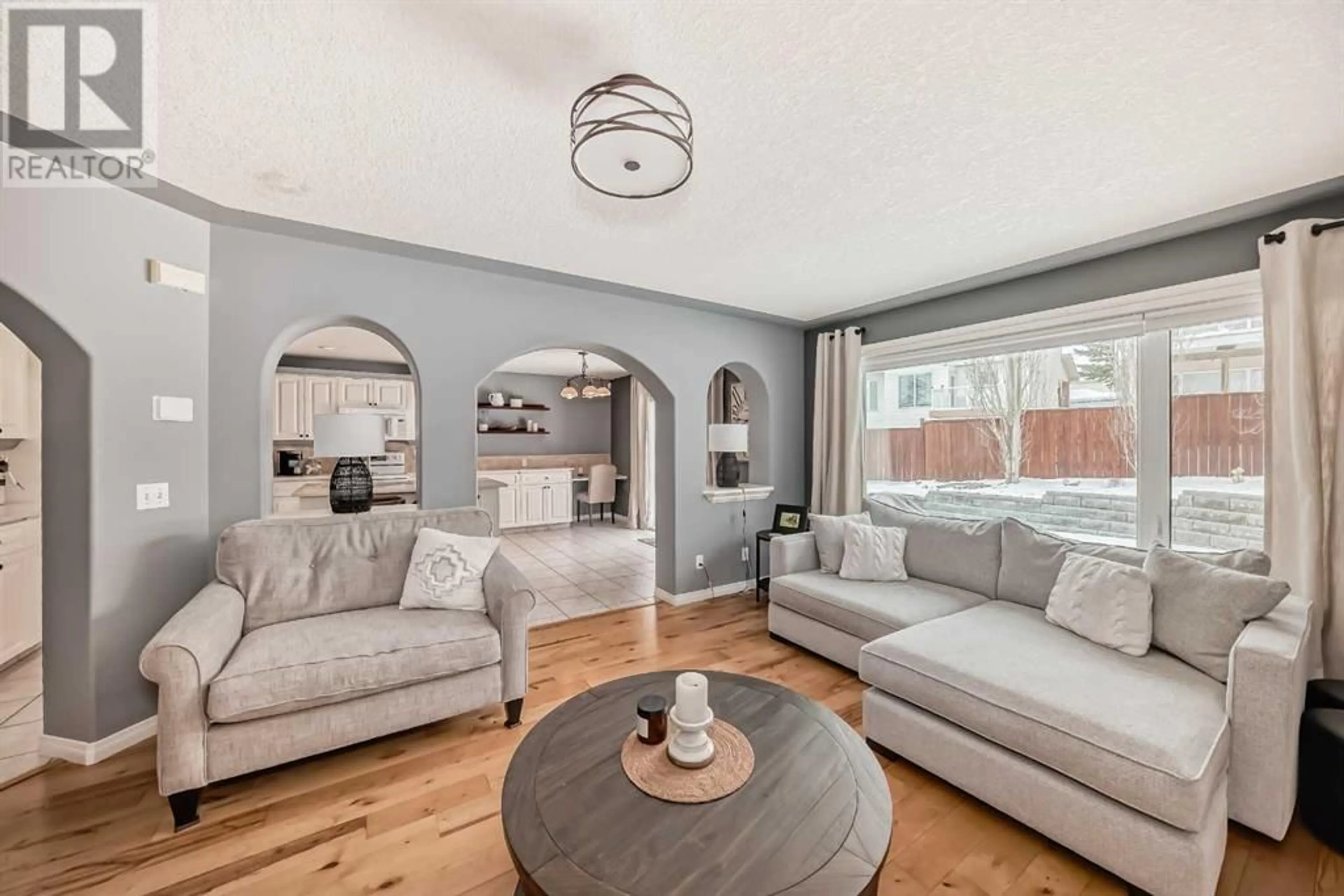 Living room for 68 Arbour Crest Court NW, Calgary Alberta T3G4T5