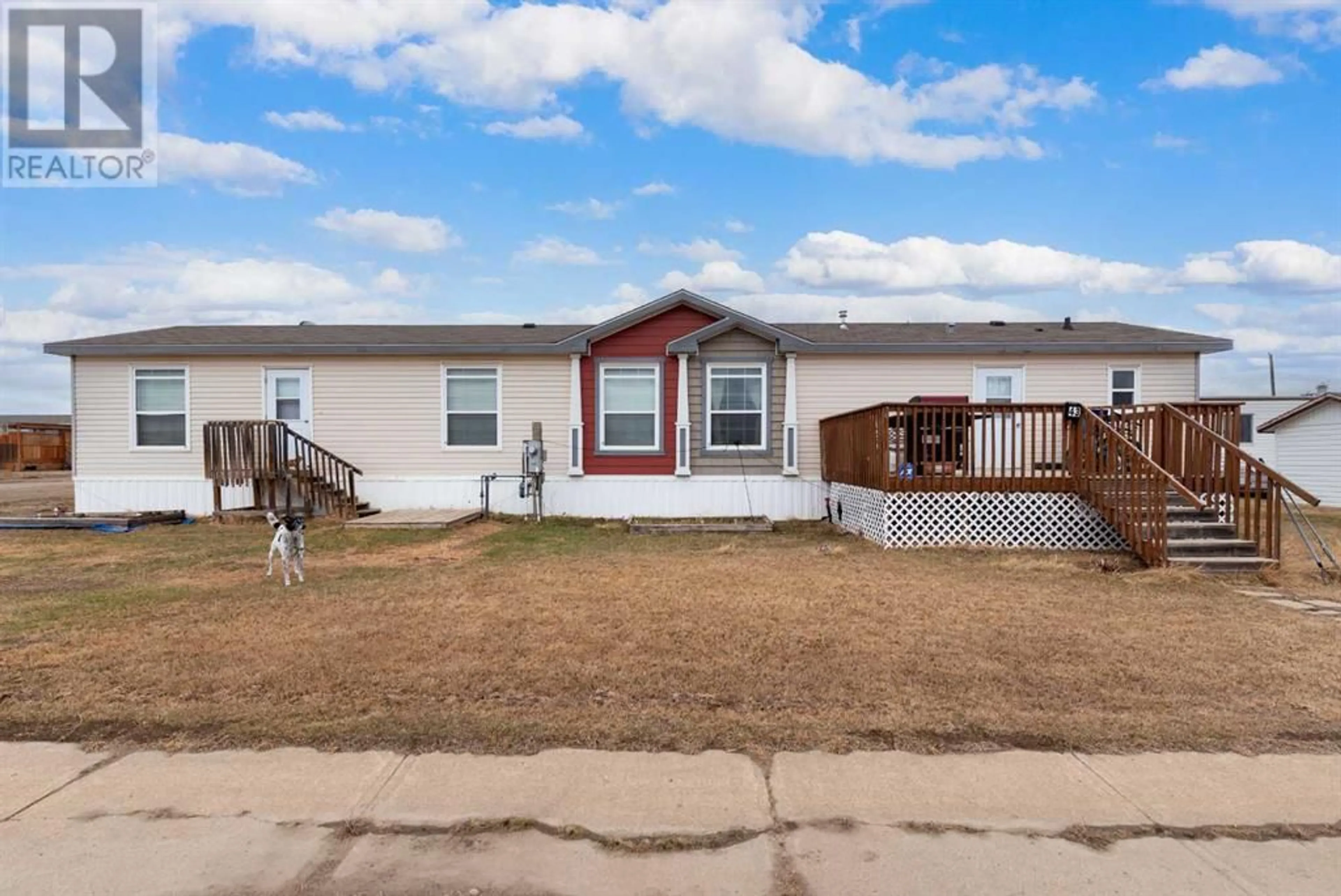Frontside or backside of a home for 43 4302 49th Street, Lloydminster Saskatchewan S9V1C8