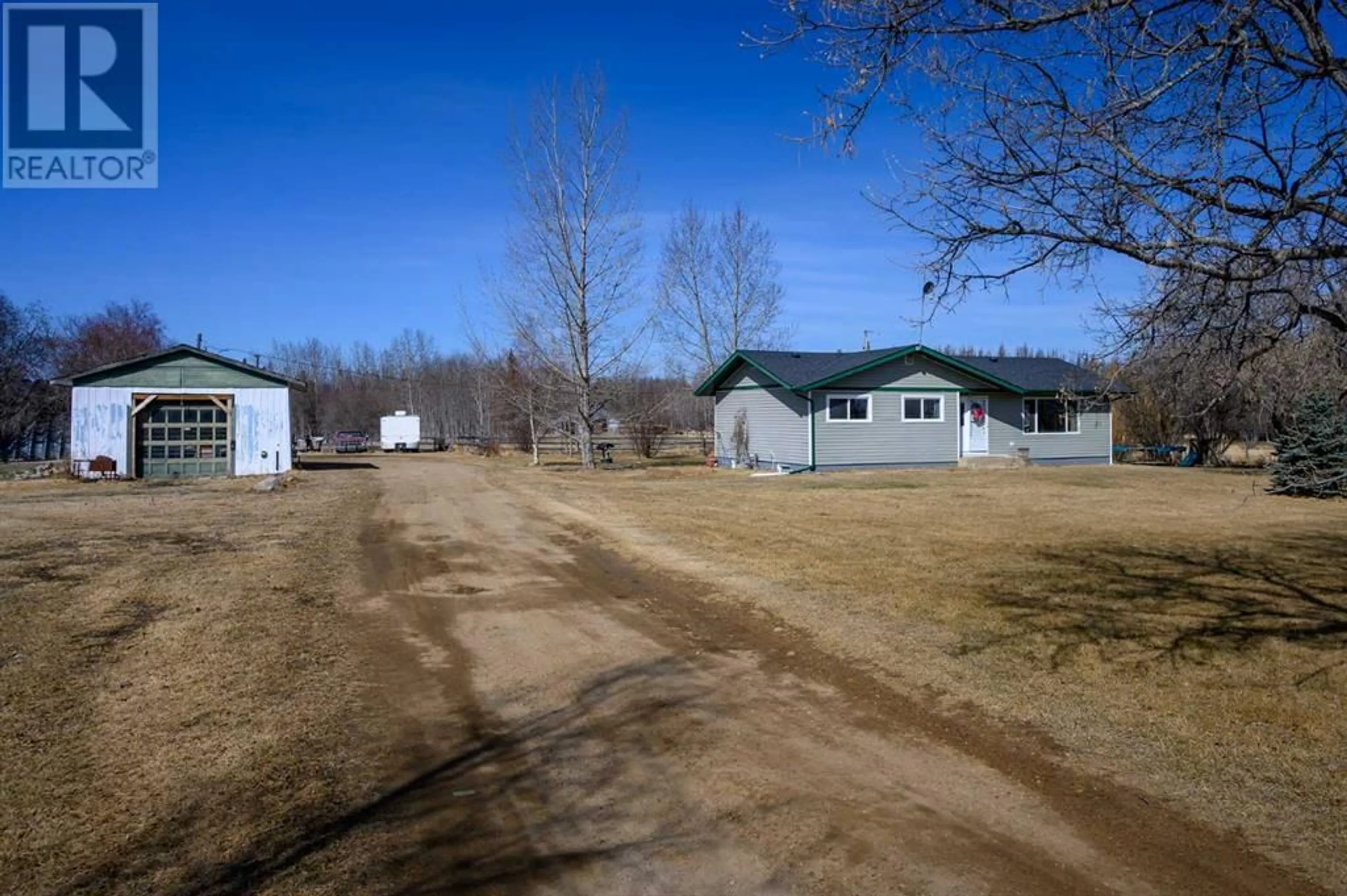 Outside view for 674038 Range Road 195, Rural Athabasca County Alberta T0A0E7