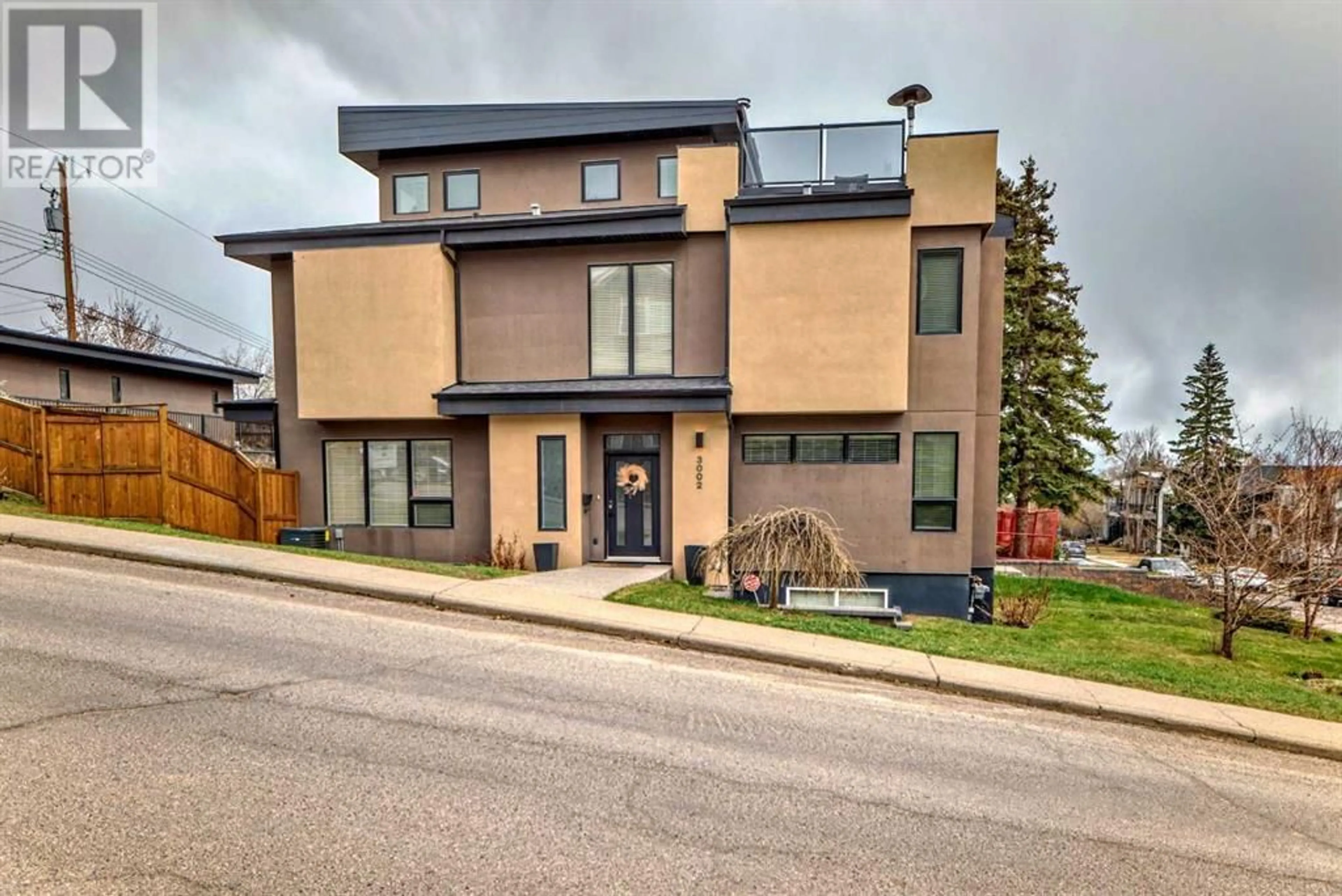 A pic from exterior of the house or condo for 3002 18 Street SW, Calgary Alberta T2T3Z3