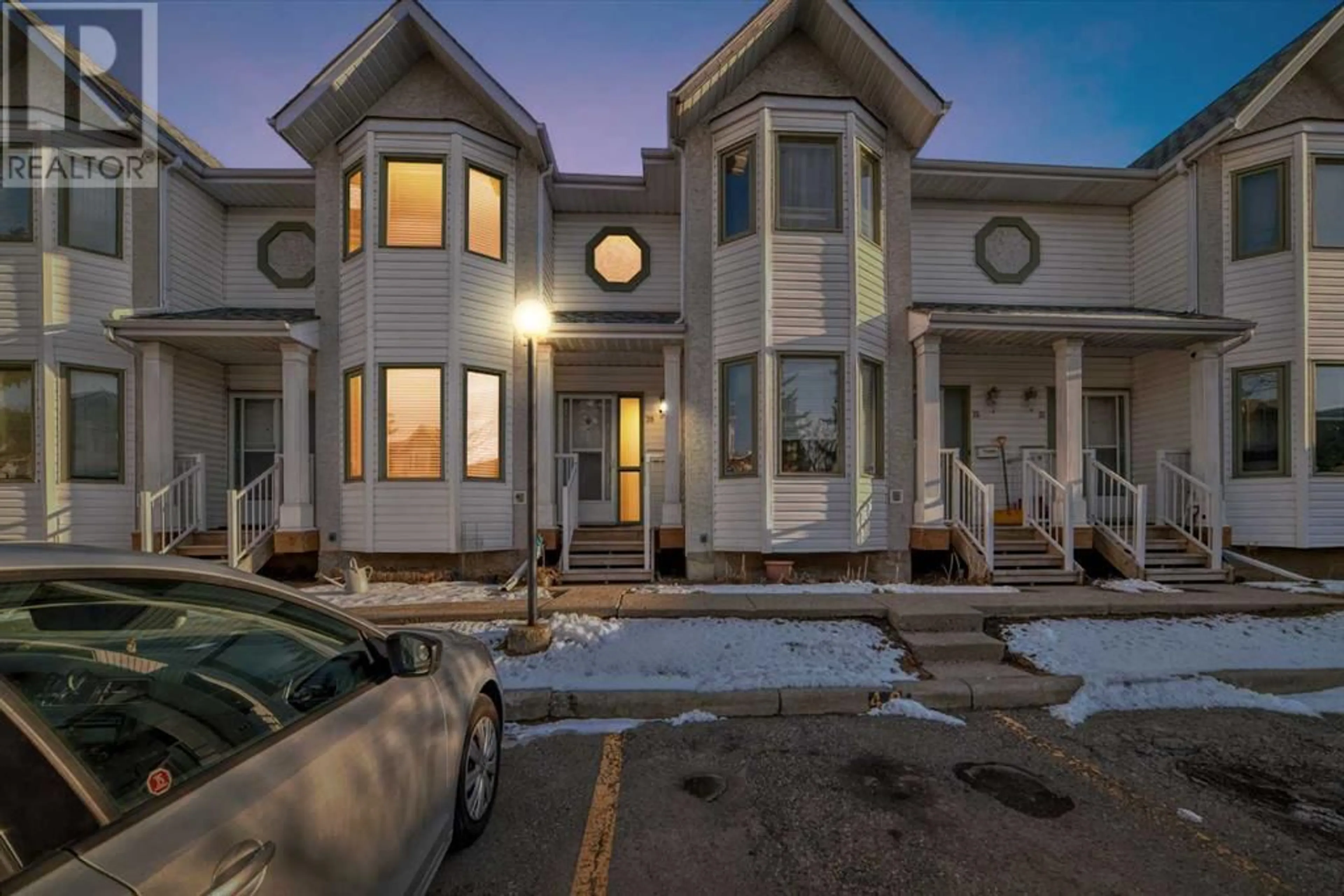 A pic from exterior of the house or condo for 39 Abbeydale Villas NE, Calgary Alberta T2A7P6