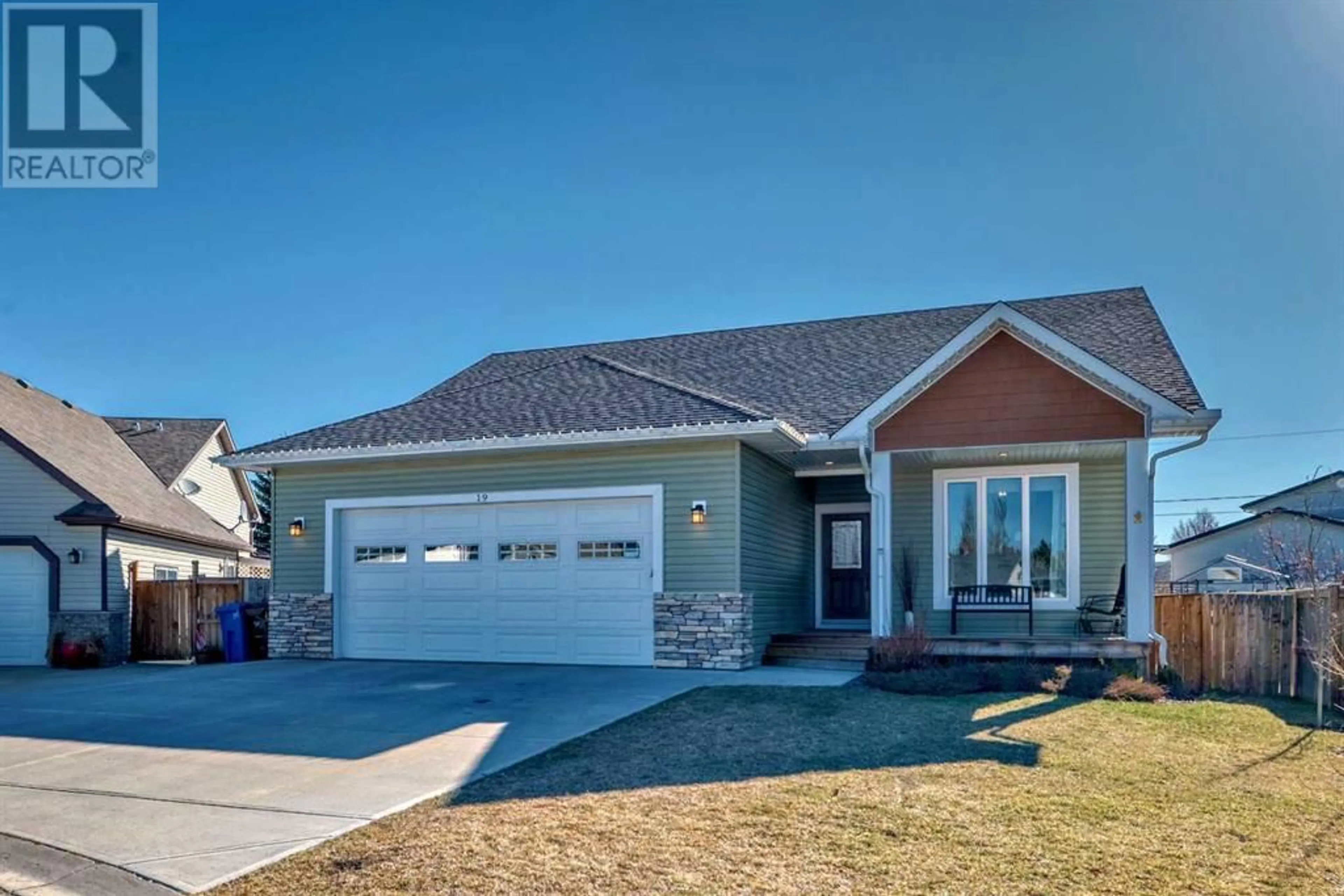 Frontside or backside of a home for 19 Meadowview Court, Didsbury Alberta T0M0W0