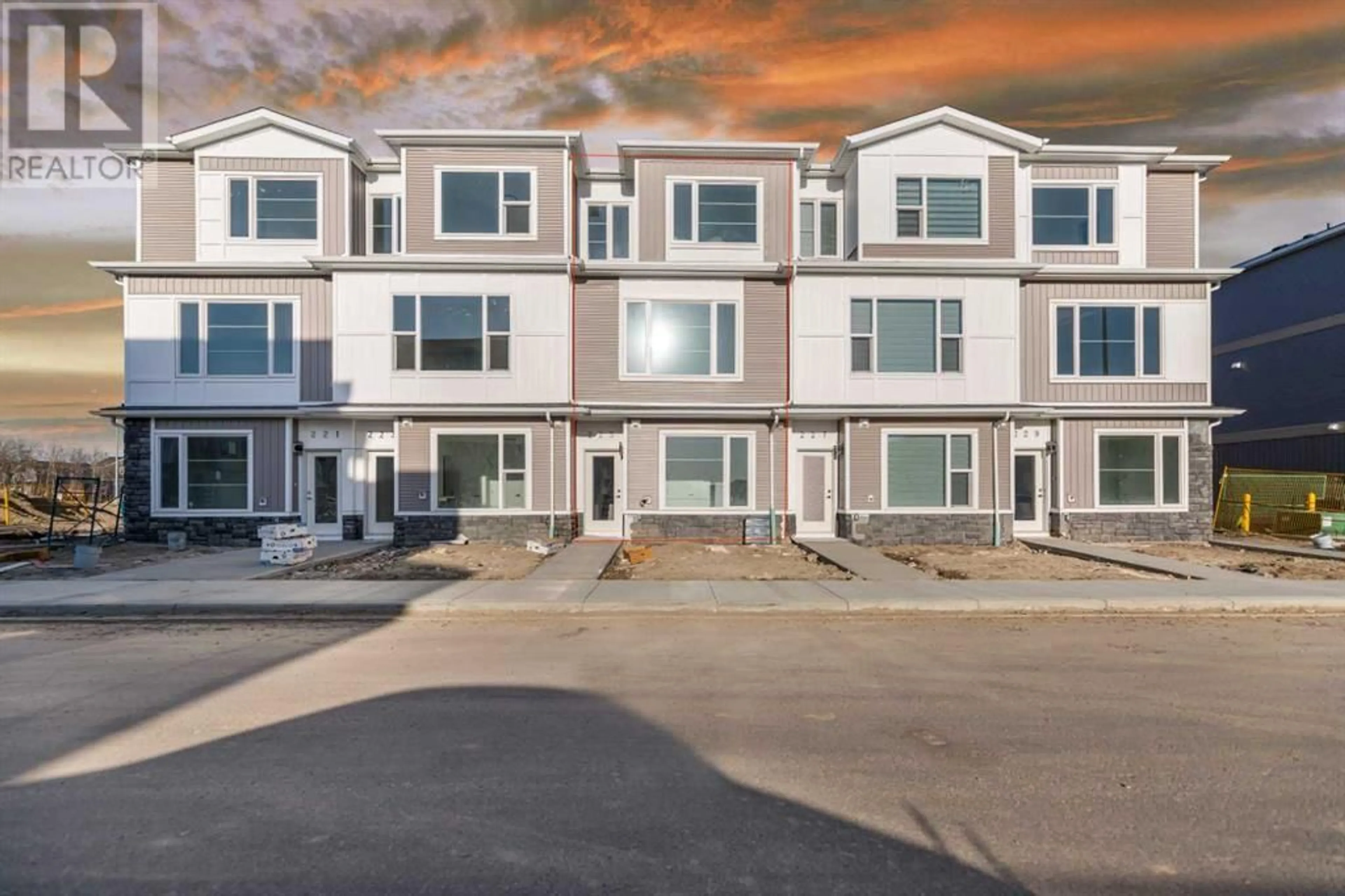 A pic from exterior of the house or condo for 225 Saddlepeace Crescent NE, Calgary Alberta T3J2J2