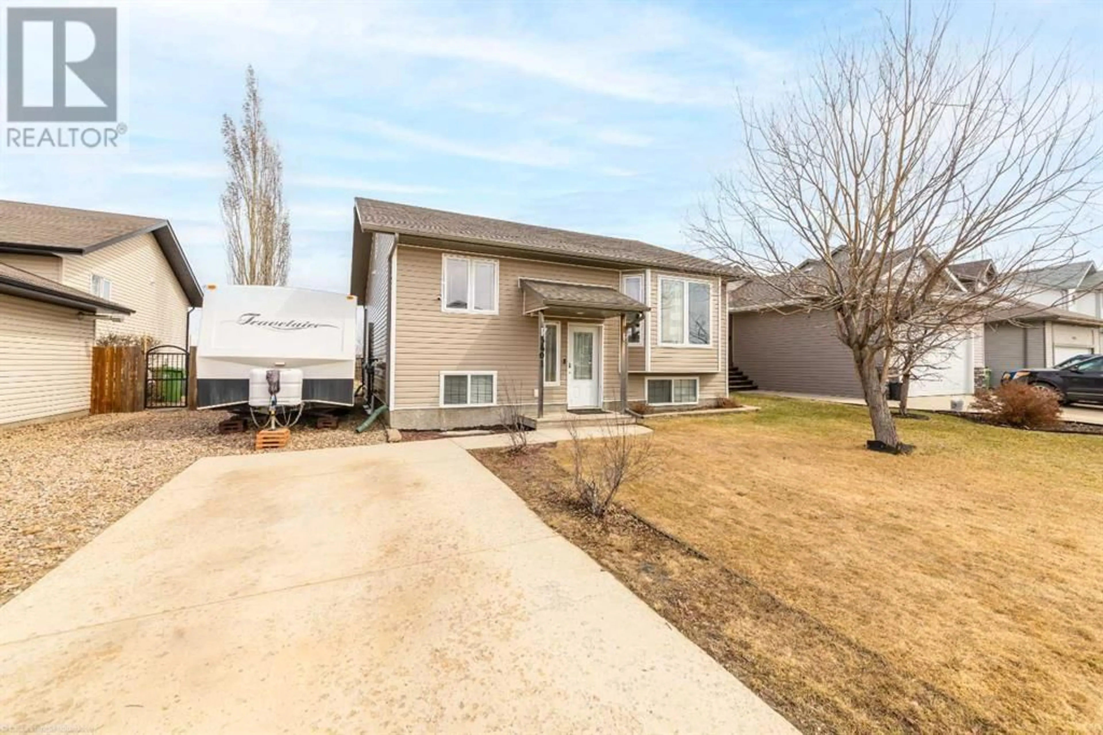 Frontside or backside of a home for 3401 43B Avenue, Lloydminster Saskatchewan S9V2E5