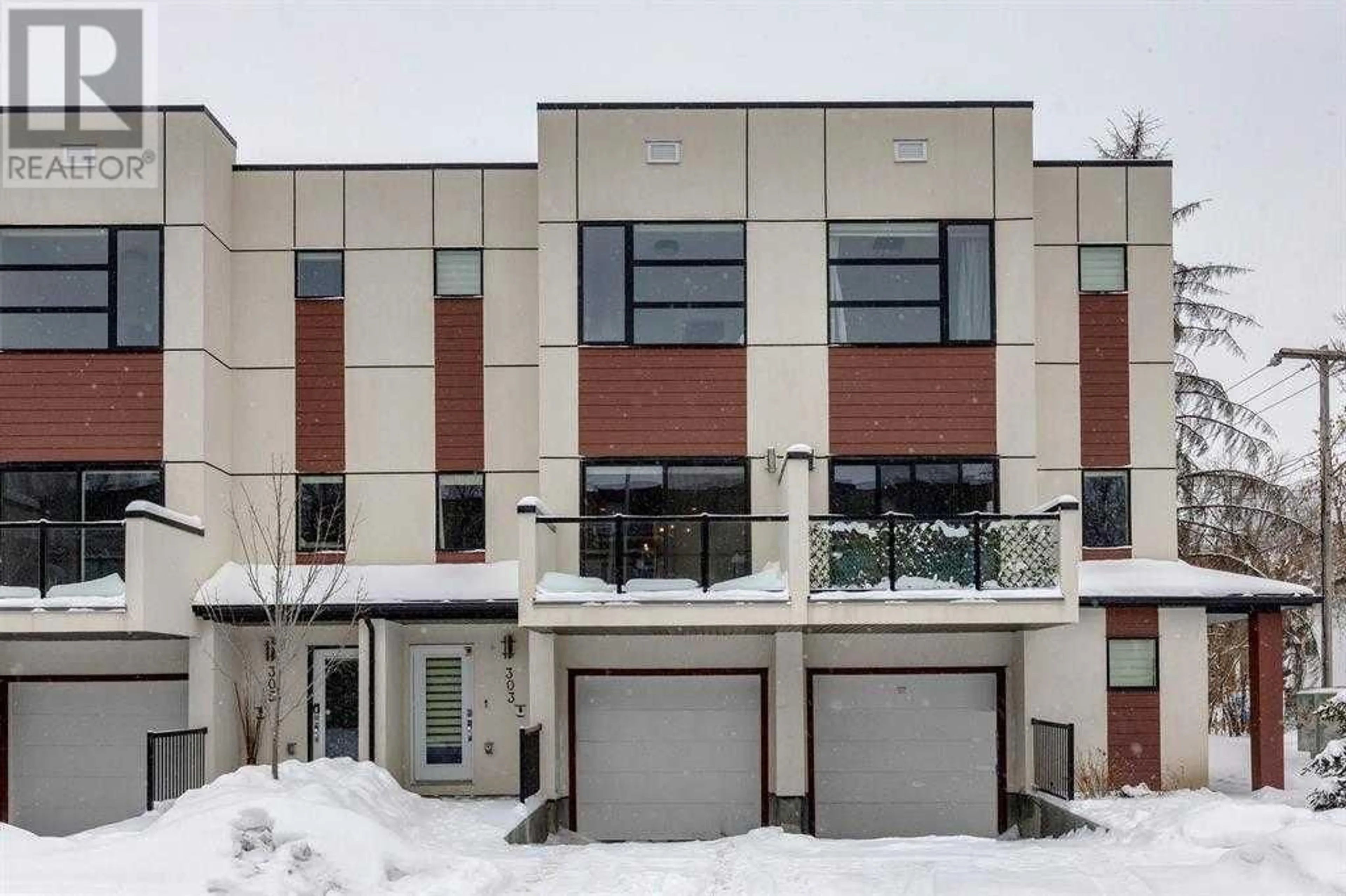 A pic from exterior of the house or condo for 620 2 Street NE, Calgary Alberta T2E3G1