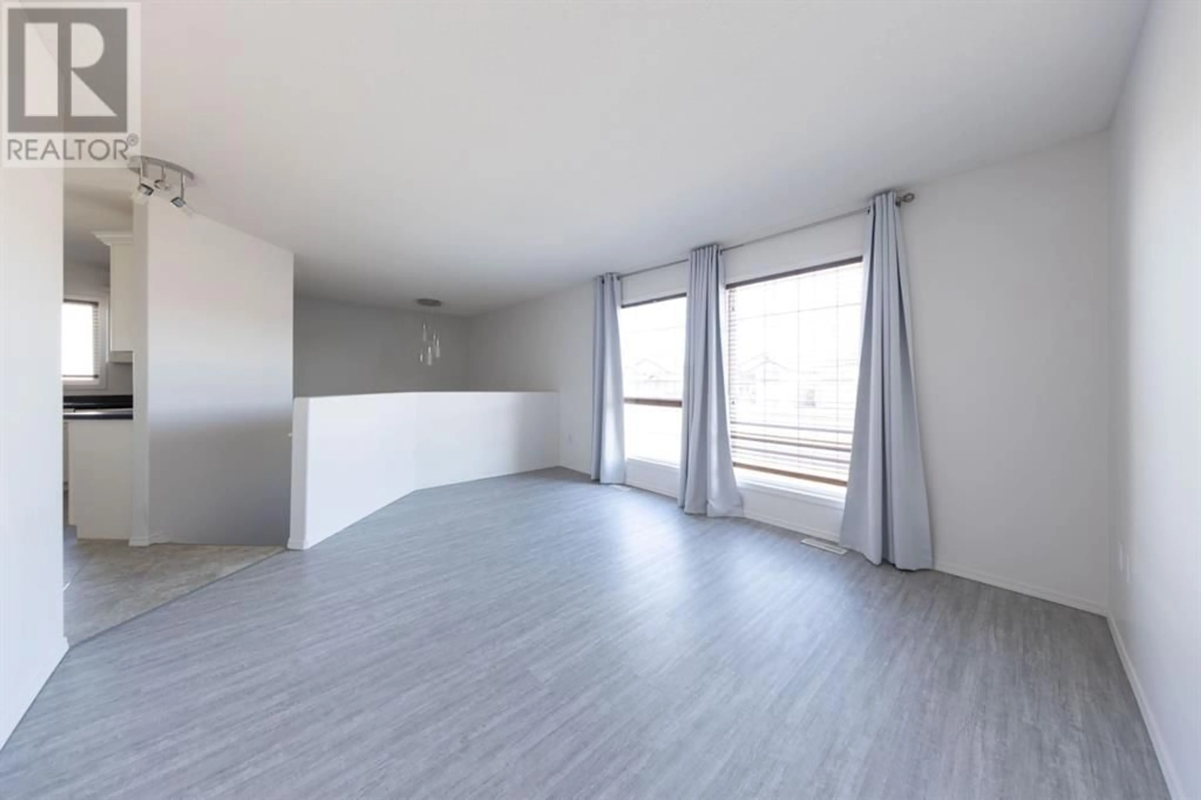 A pic of a room for 4813 18 Street, Lloydminster Saskatchewan S9V1K1