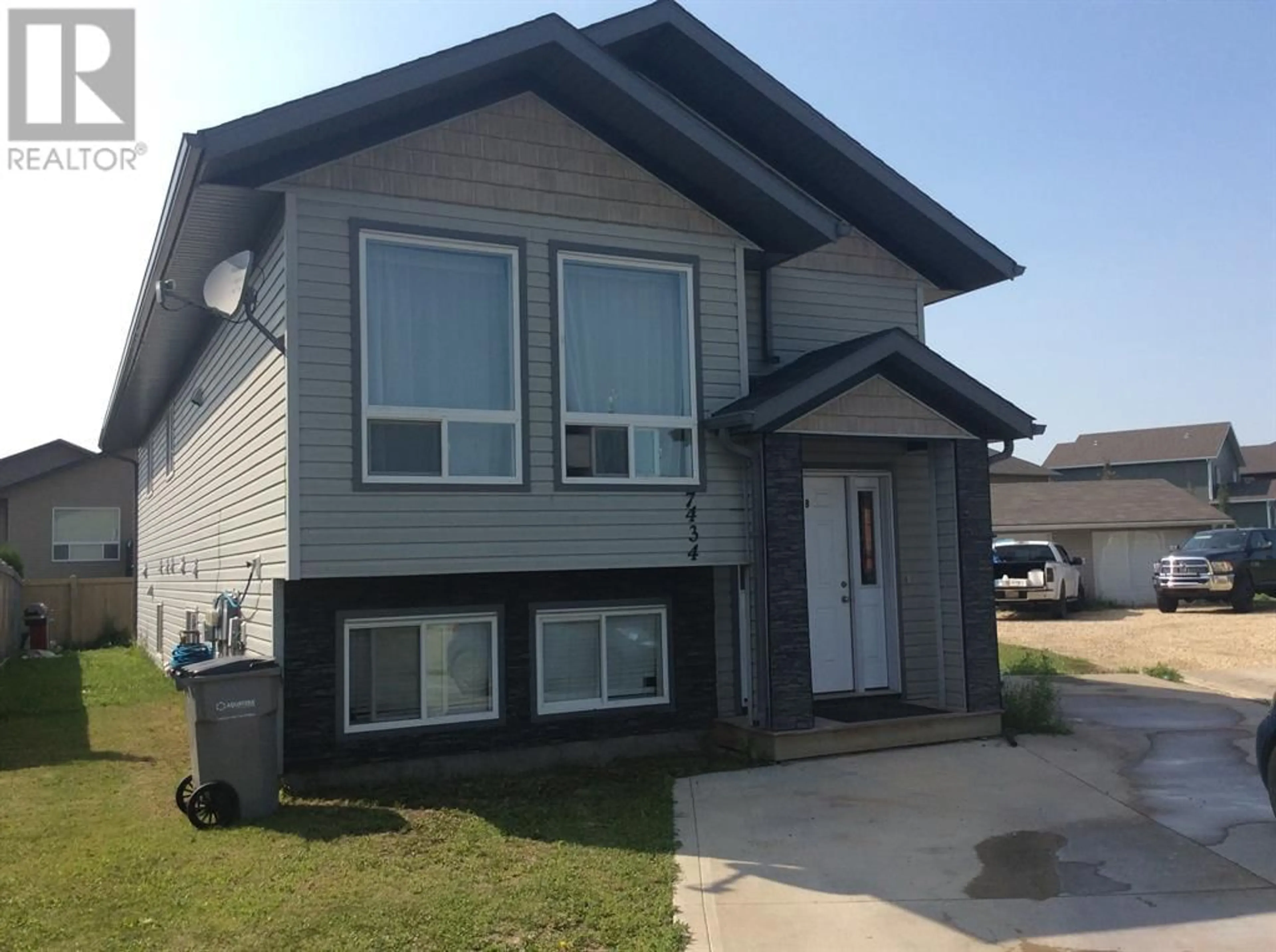 Frontside or backside of a home for 7434 89 Street, Grande Prairie Alberta T8X0H8