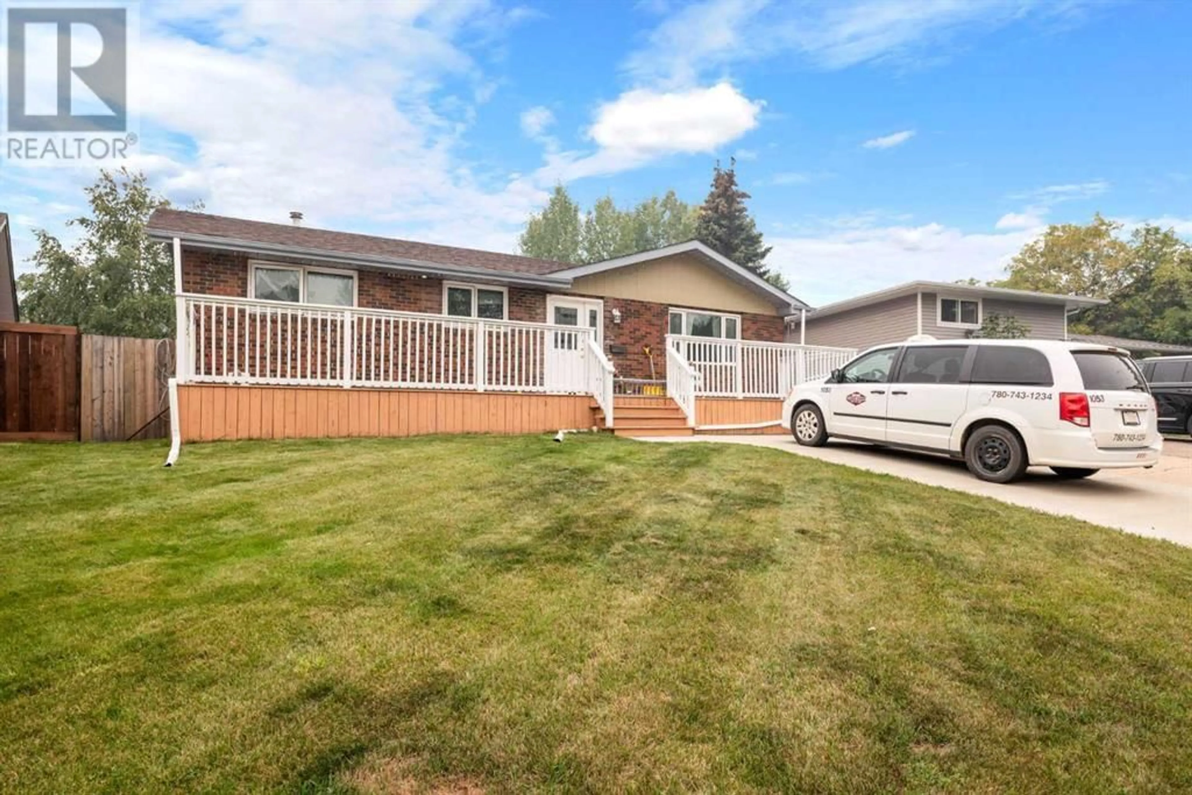 Frontside or backside of a home for 109 Hillcrest Drive, Fort McMurray Alberta T9H3T7