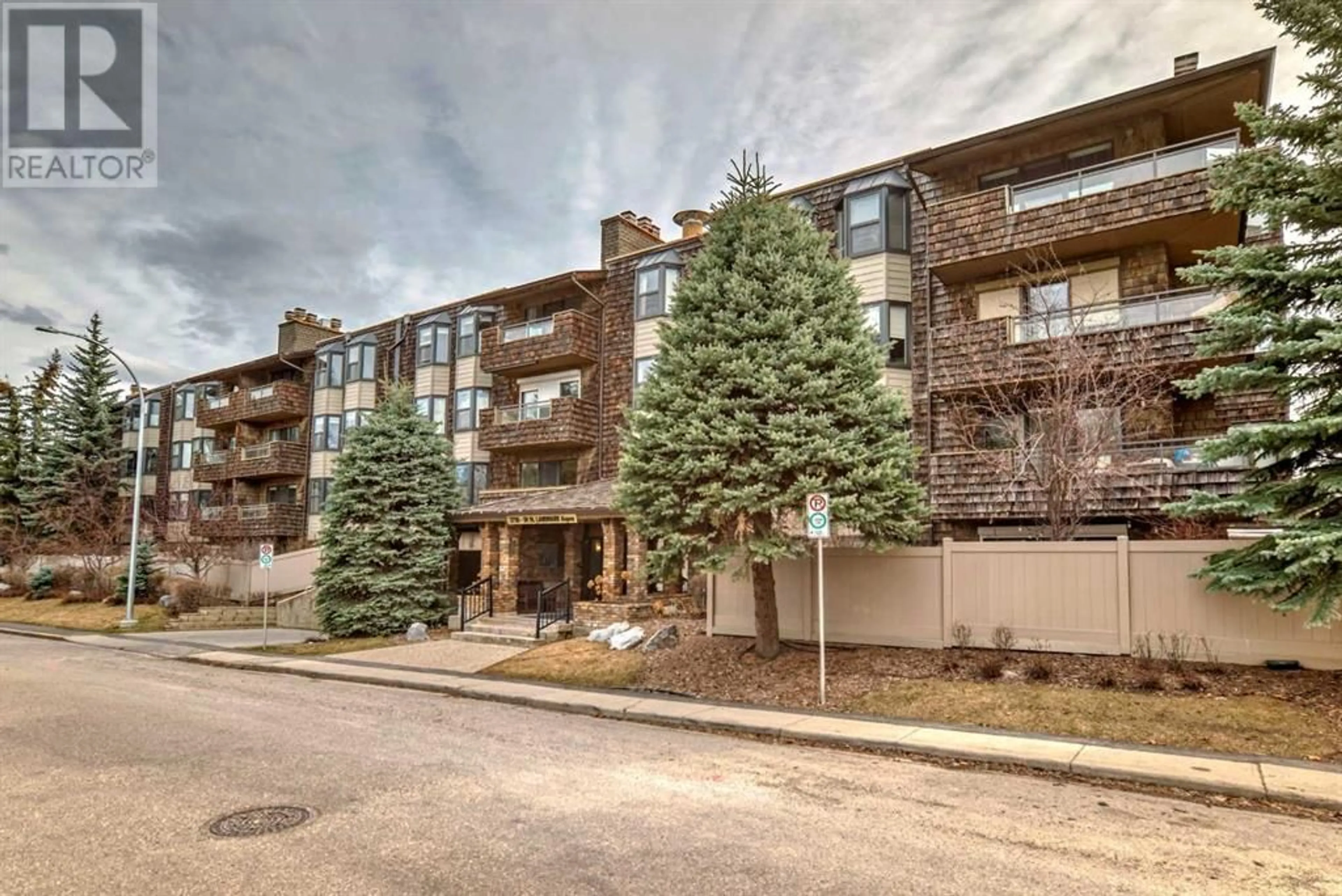 A pic from exterior of the house or condo for 411 3730 50 Street NW, Calgary Alberta T3A2V9