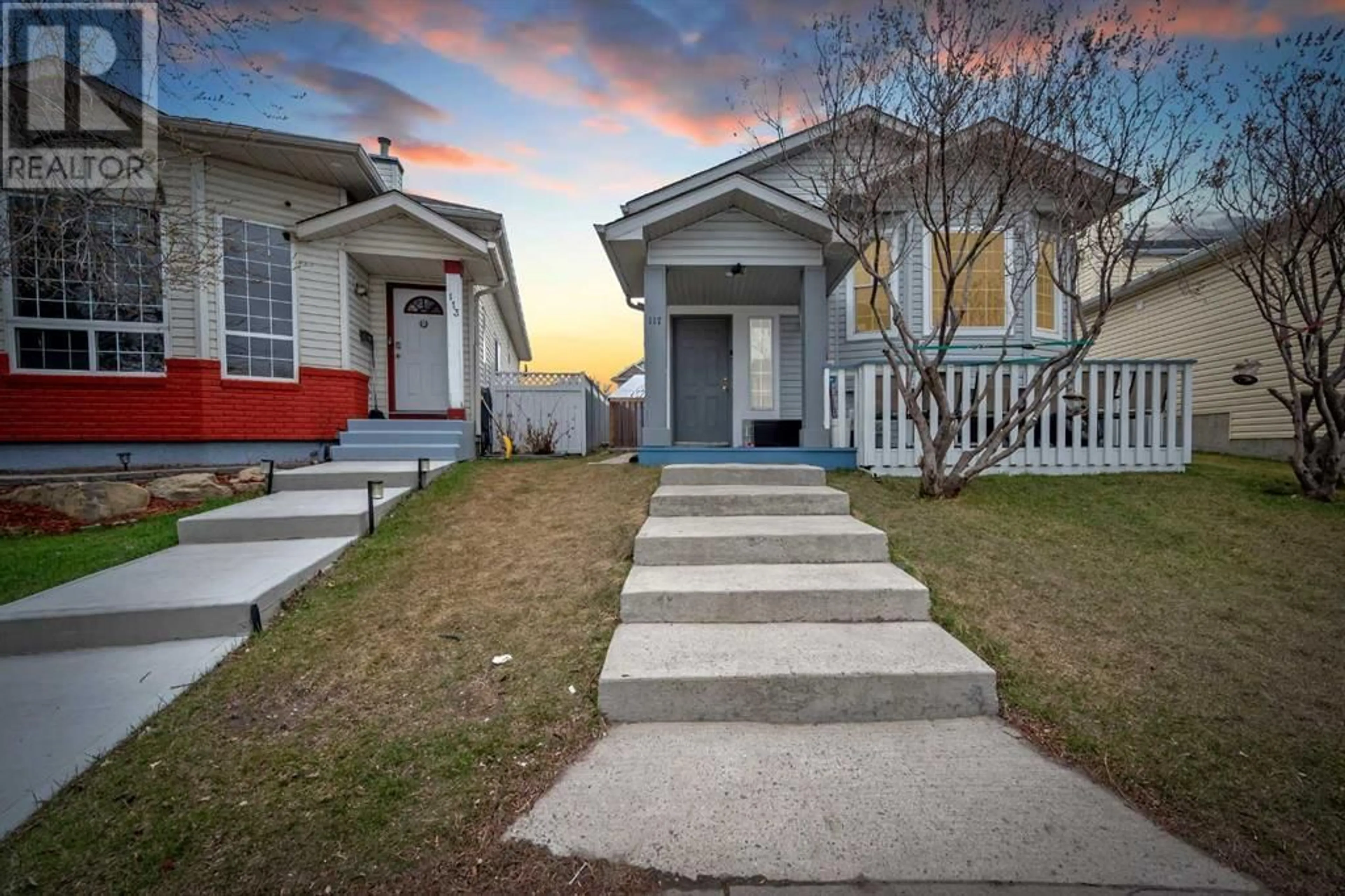 Frontside or backside of a home for 117 Martinpark Way NE, Calgary Alberta T3J3M8