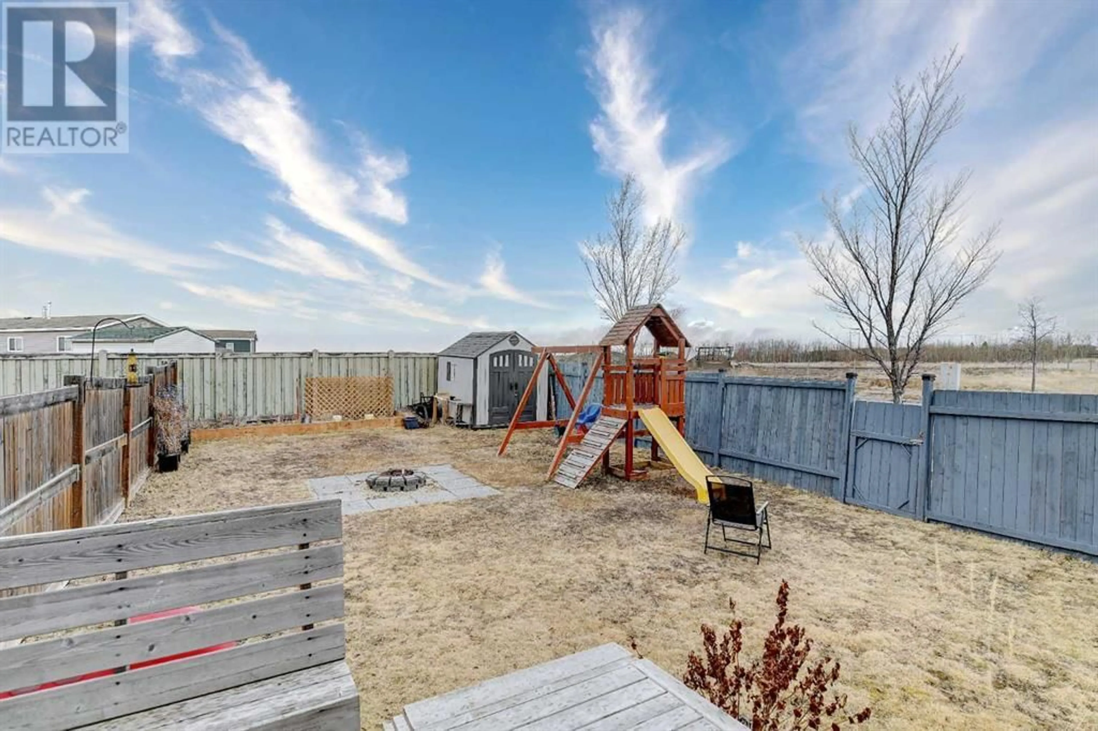 Fenced yard for 8502 103 Avenue, Grande Prairie Alberta T8X0K3