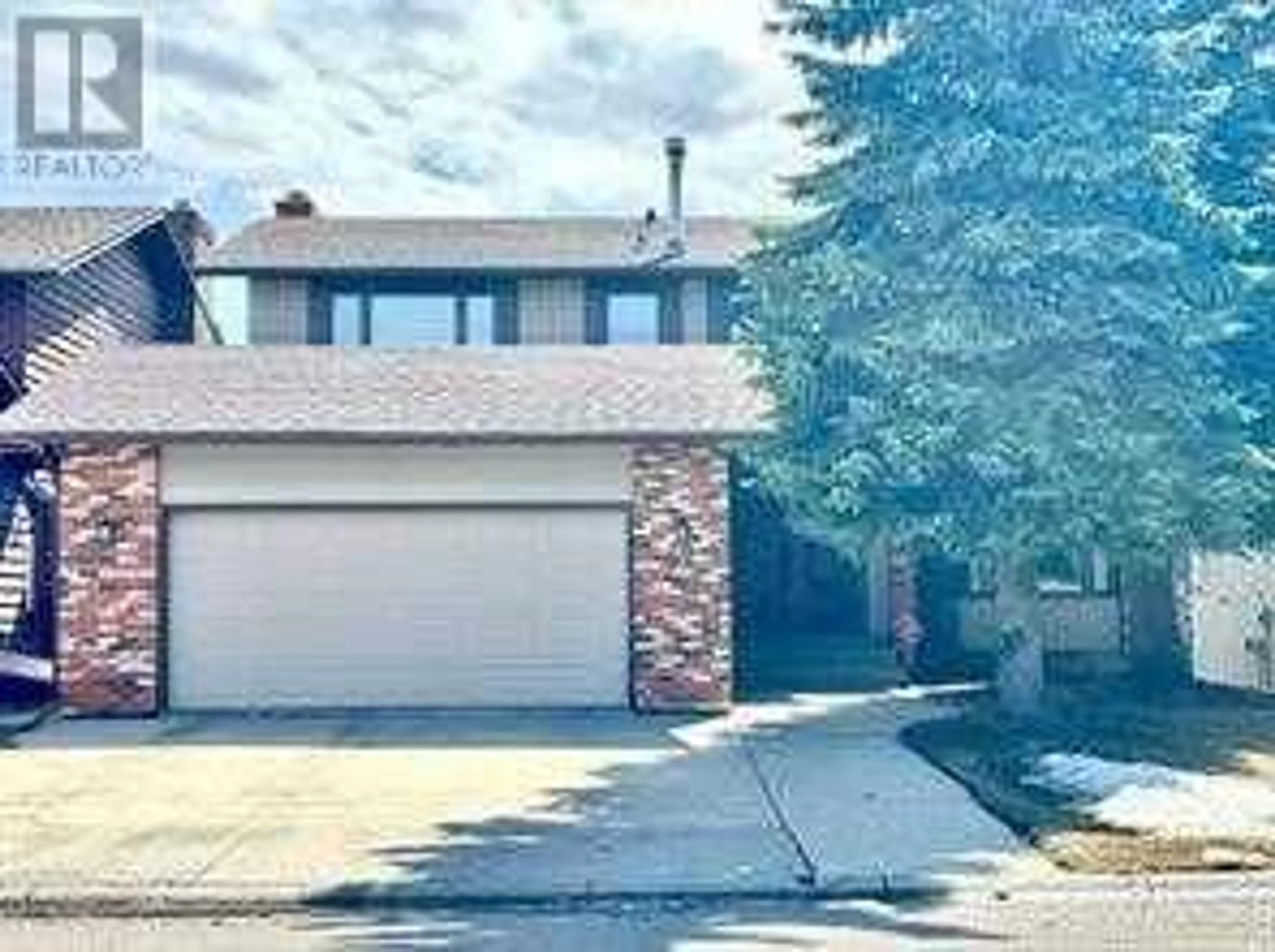 Frontside or backside of a home for 67 Edenwold Place NW, Calgary Alberta T3A3T8