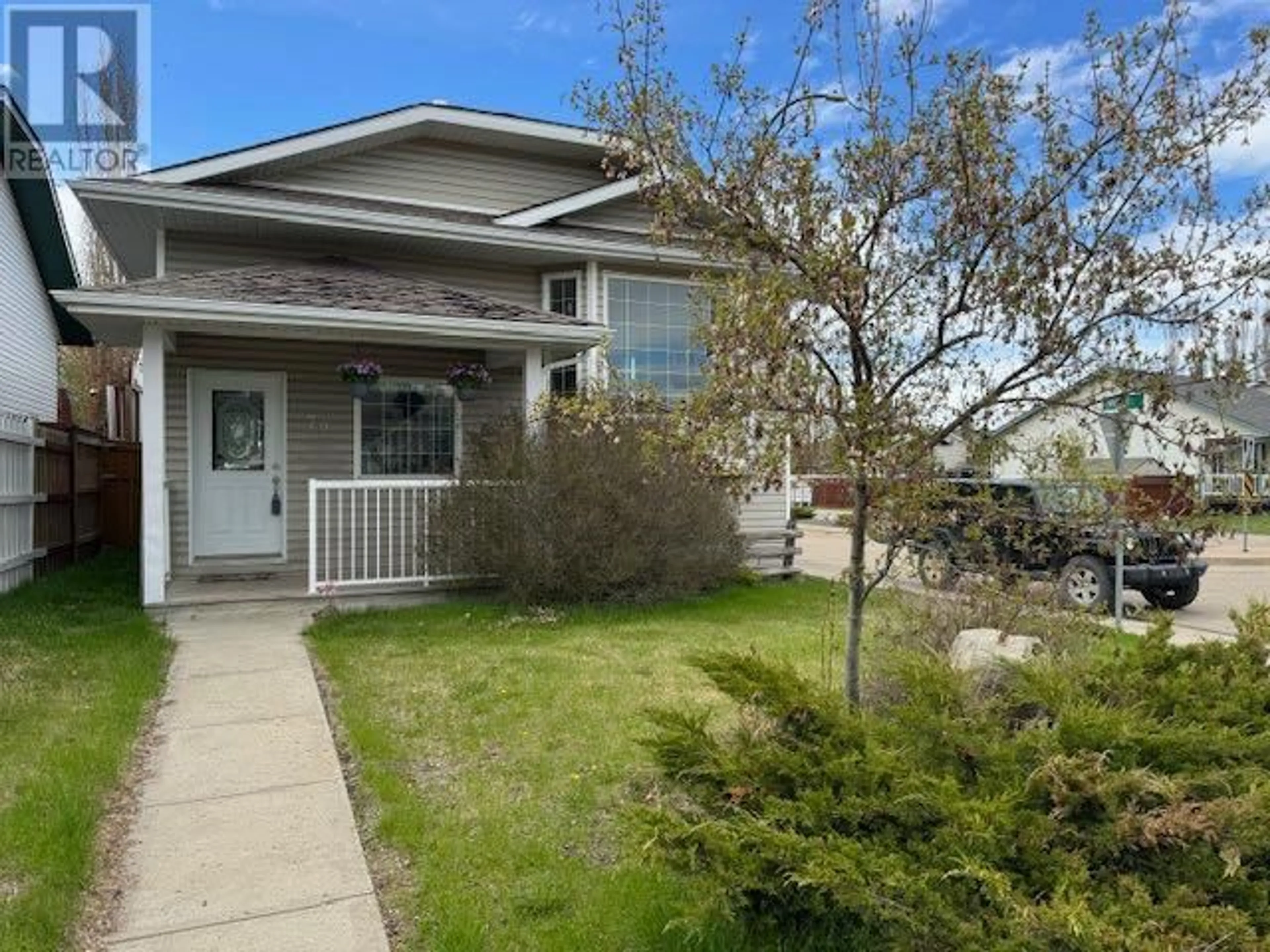 A pic from exterior of the house or condo for 72 Addington Drive, Red Deer Alberta T4R2Y4