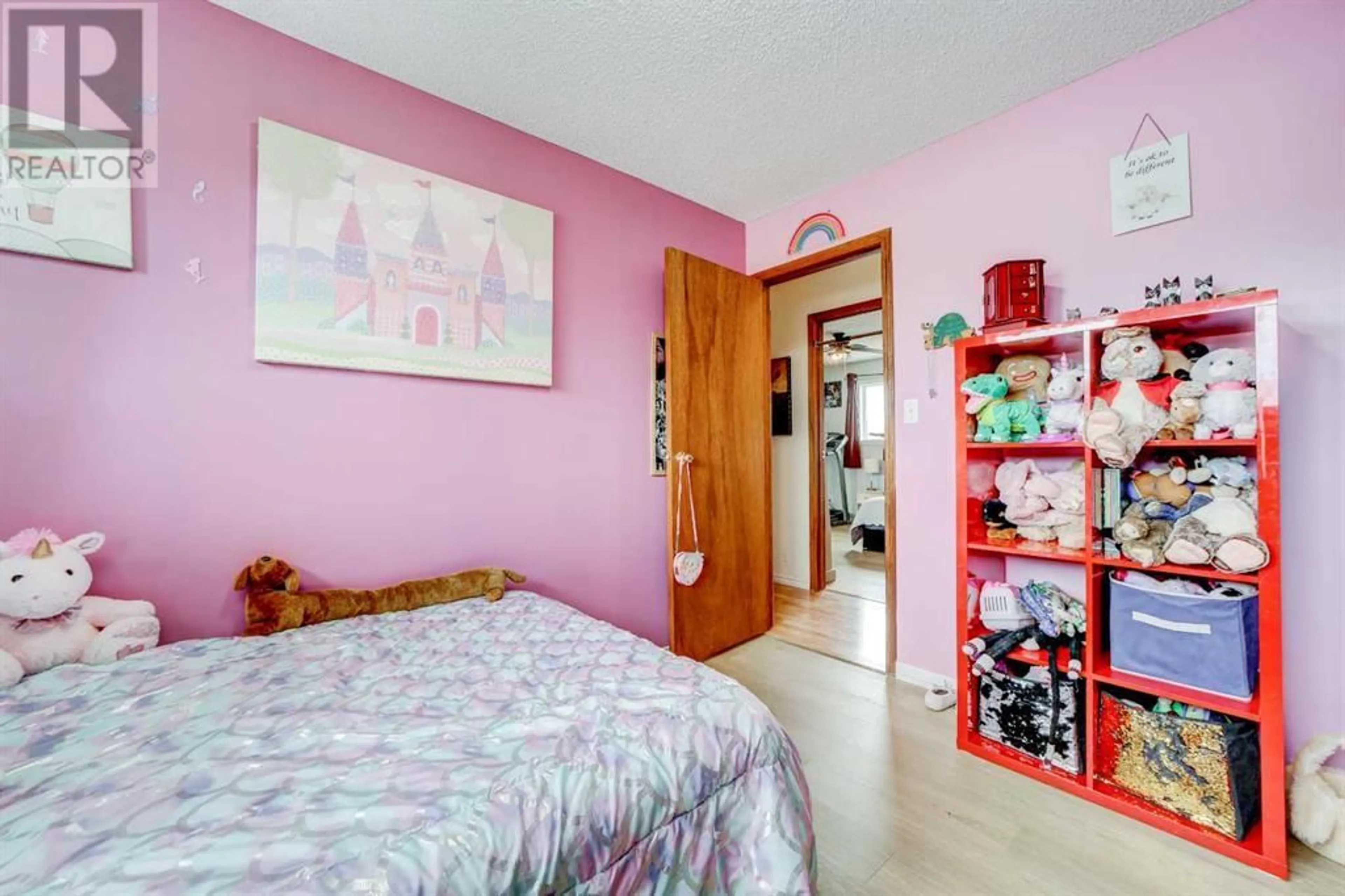 Bedroom for 1709 21 A Street, Coaldale Alberta T1M1K2