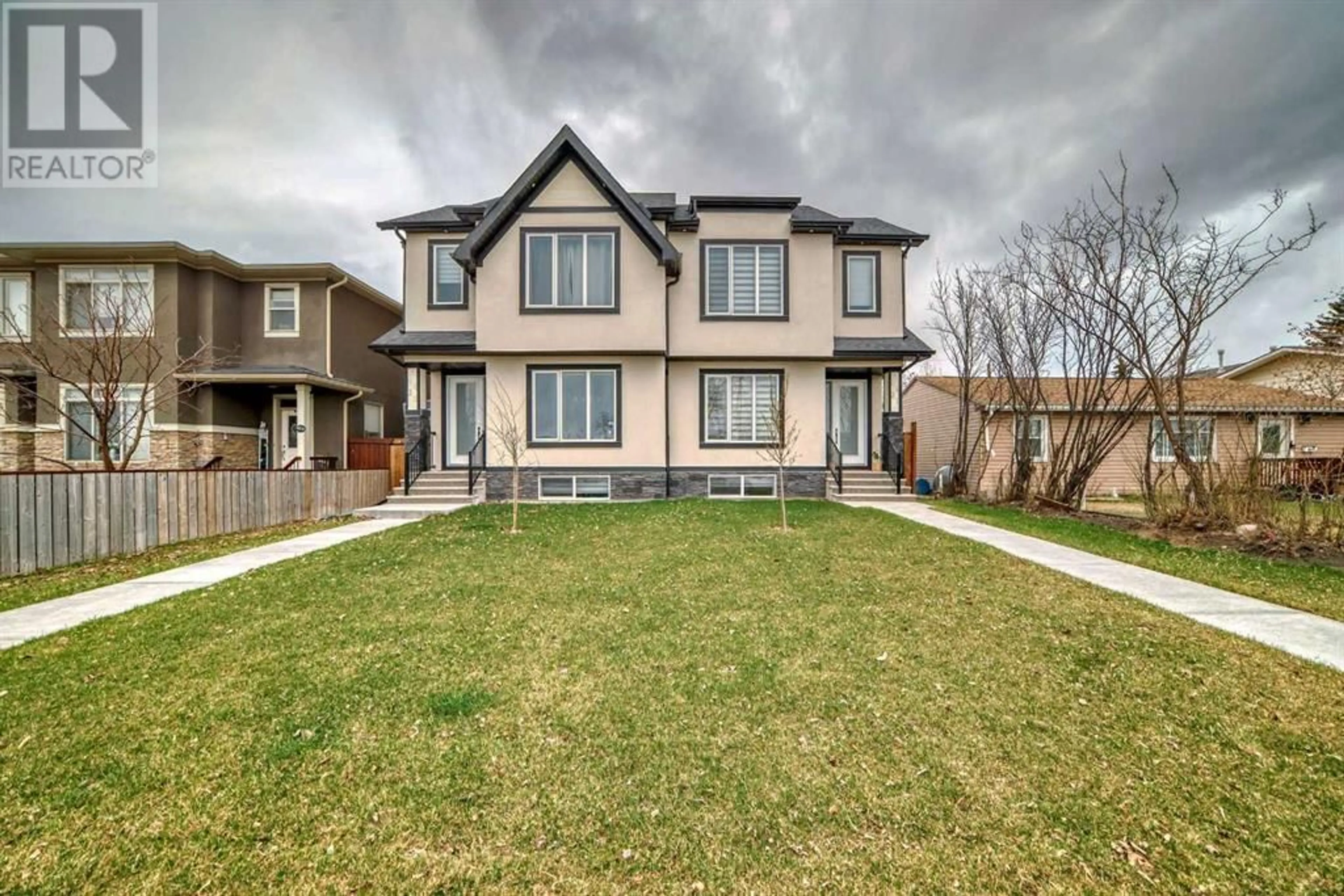 Frontside or backside of a home for 4637 79 Street NW, Calgary Alberta T3B2P1