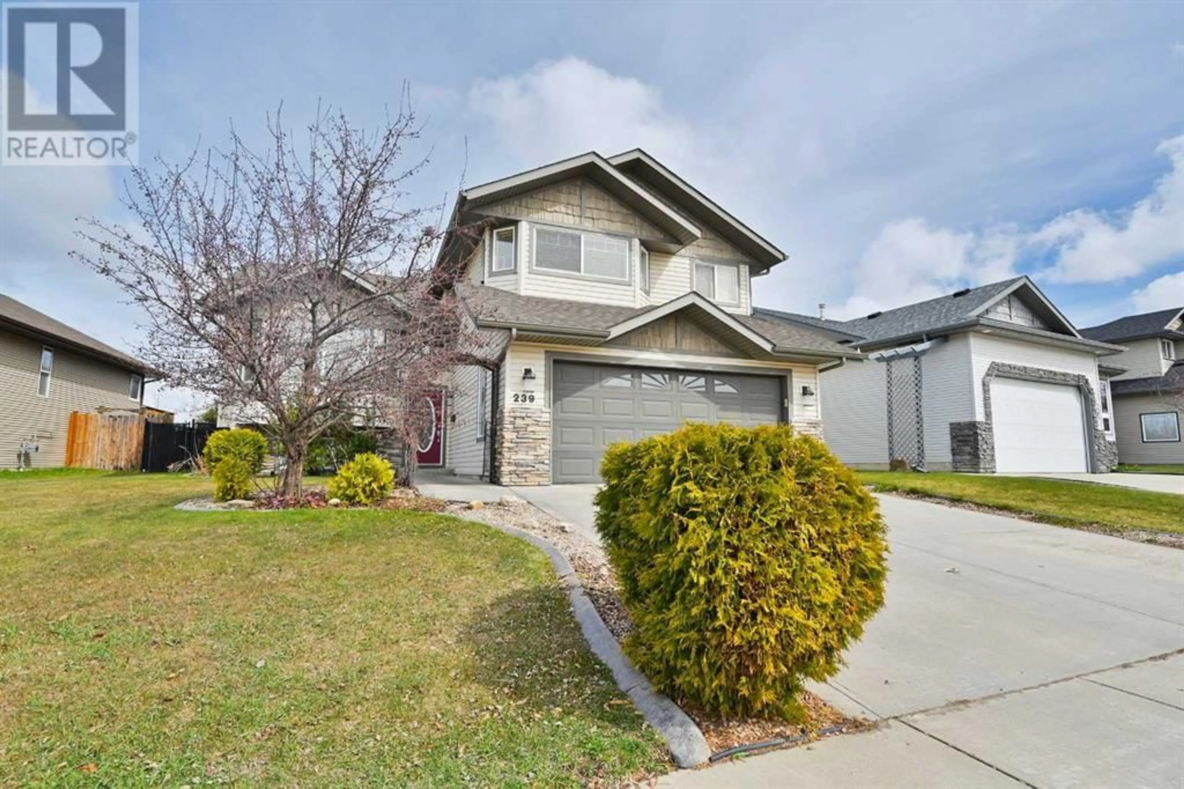 Frontside or backside of a home for 239 Illingworth Close, Red Deer Alberta T4R0B3