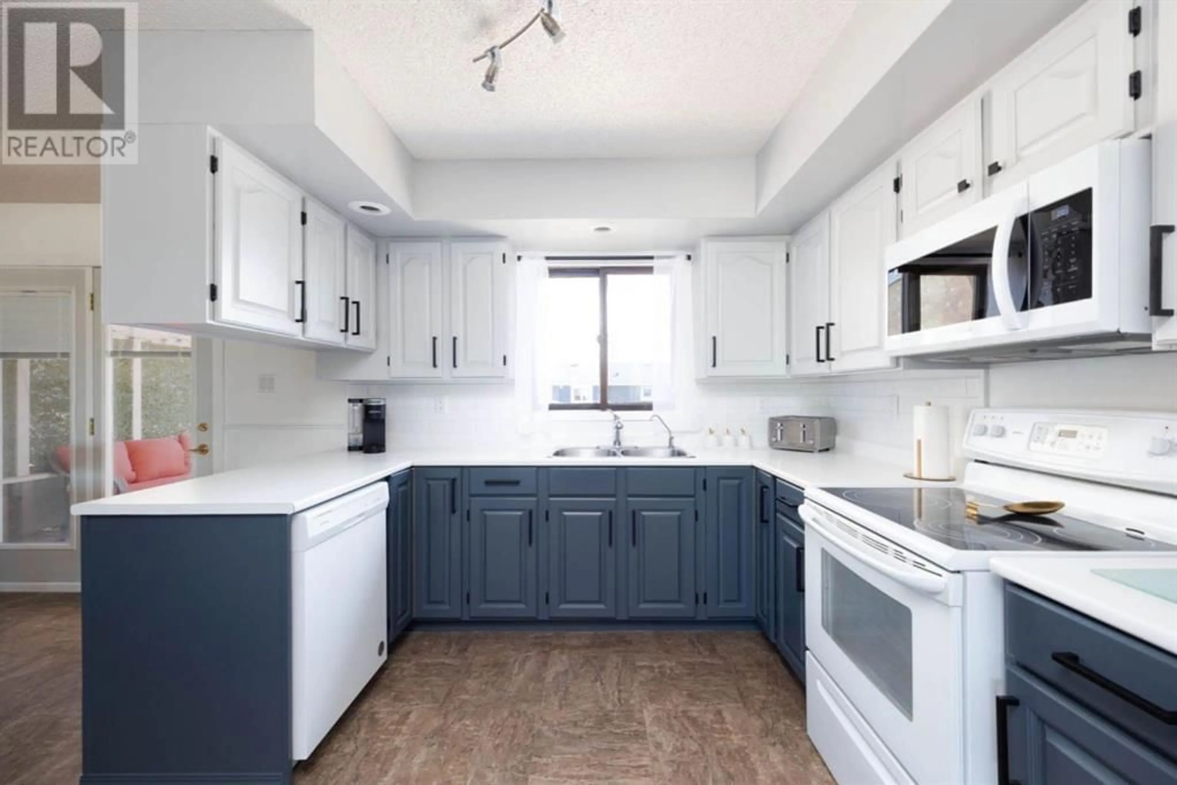 Standard kitchen for 278 Berens Place, Fort McMurray Alberta T9K2H6