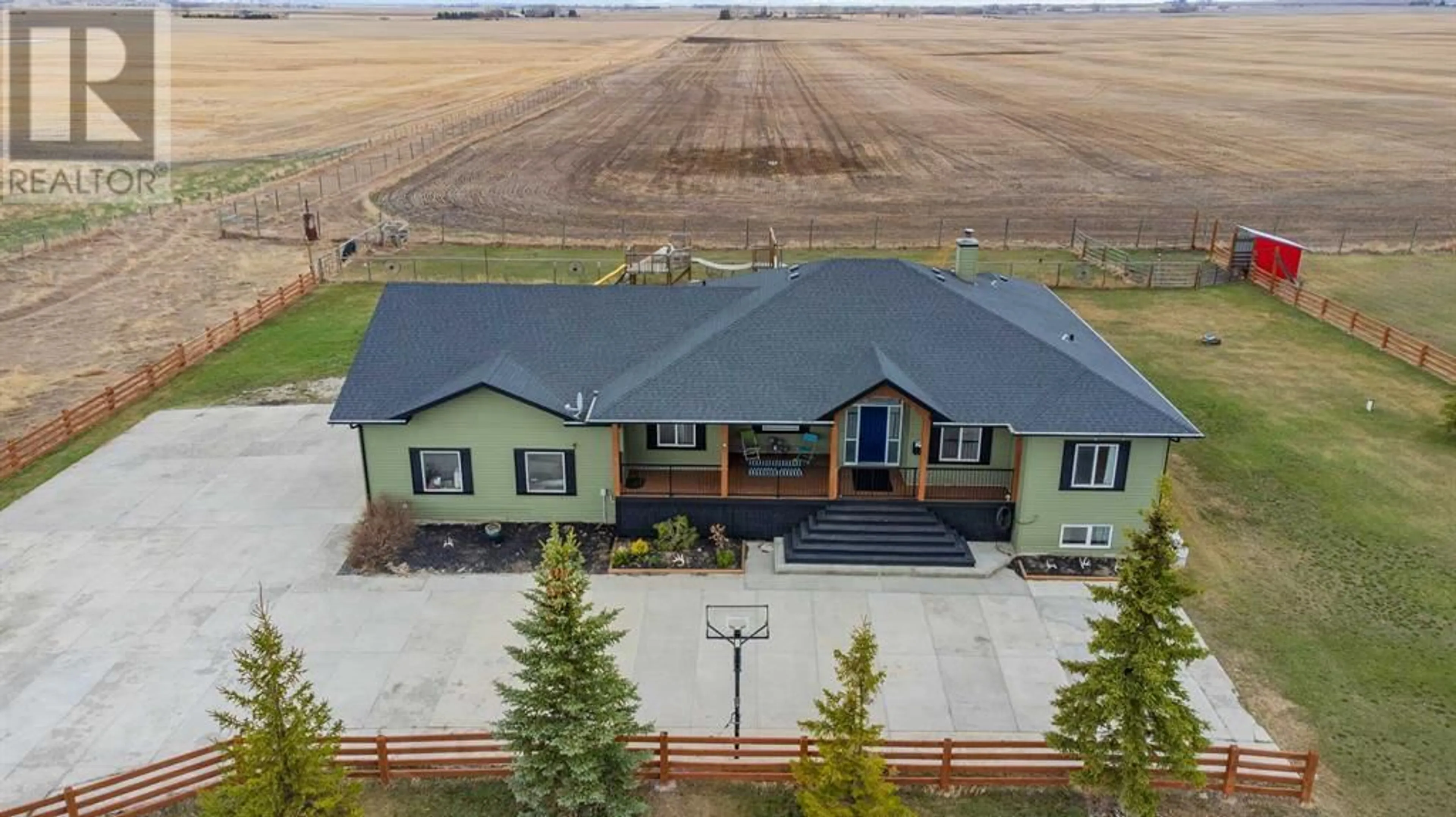 Frontside or backside of a home for 223002 Range Road 260, Rural Wheatland County Alberta T0J0M0