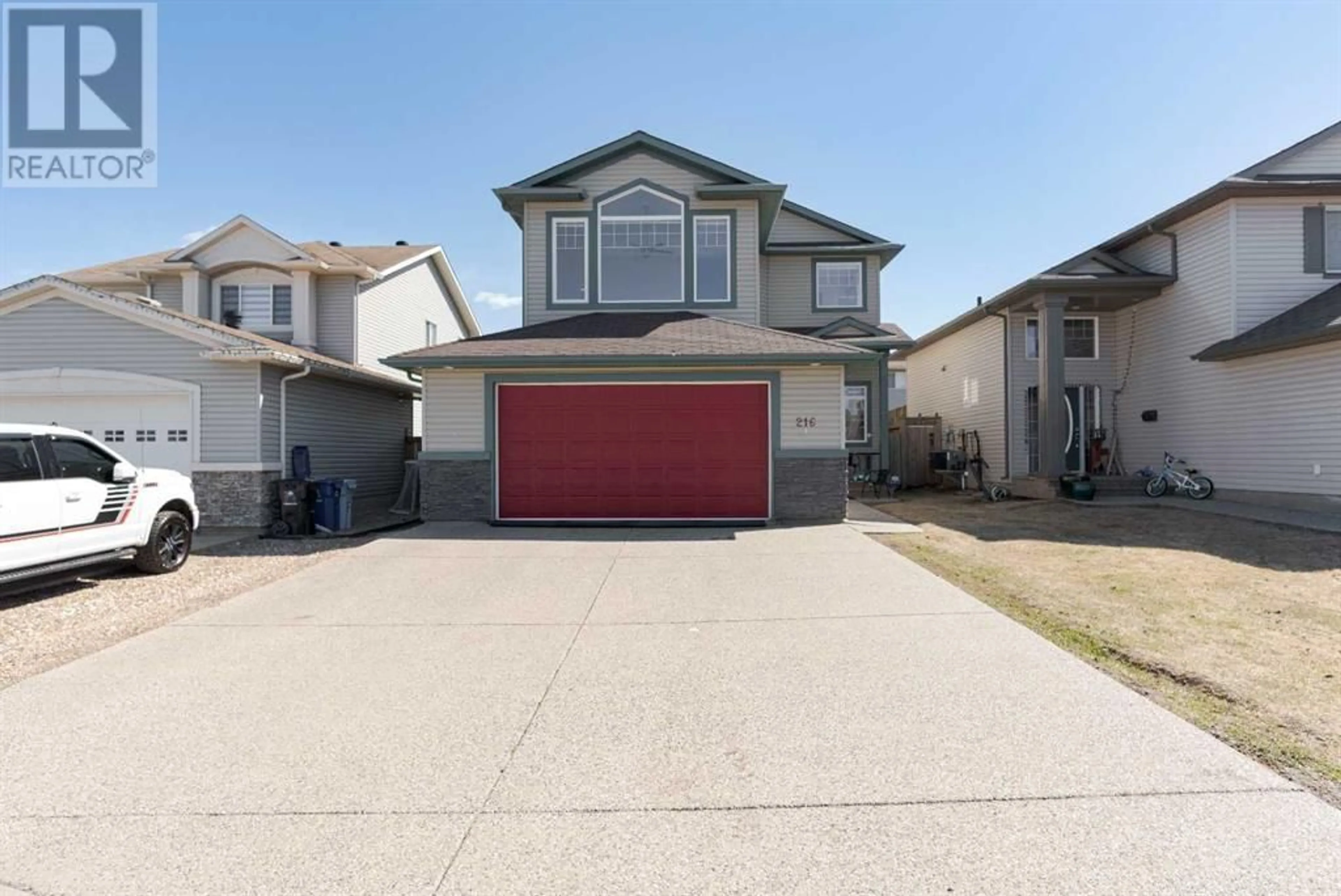 Frontside or backside of a home for 216 Pinnacle Place, Fort McMurray Alberta T9K0E3