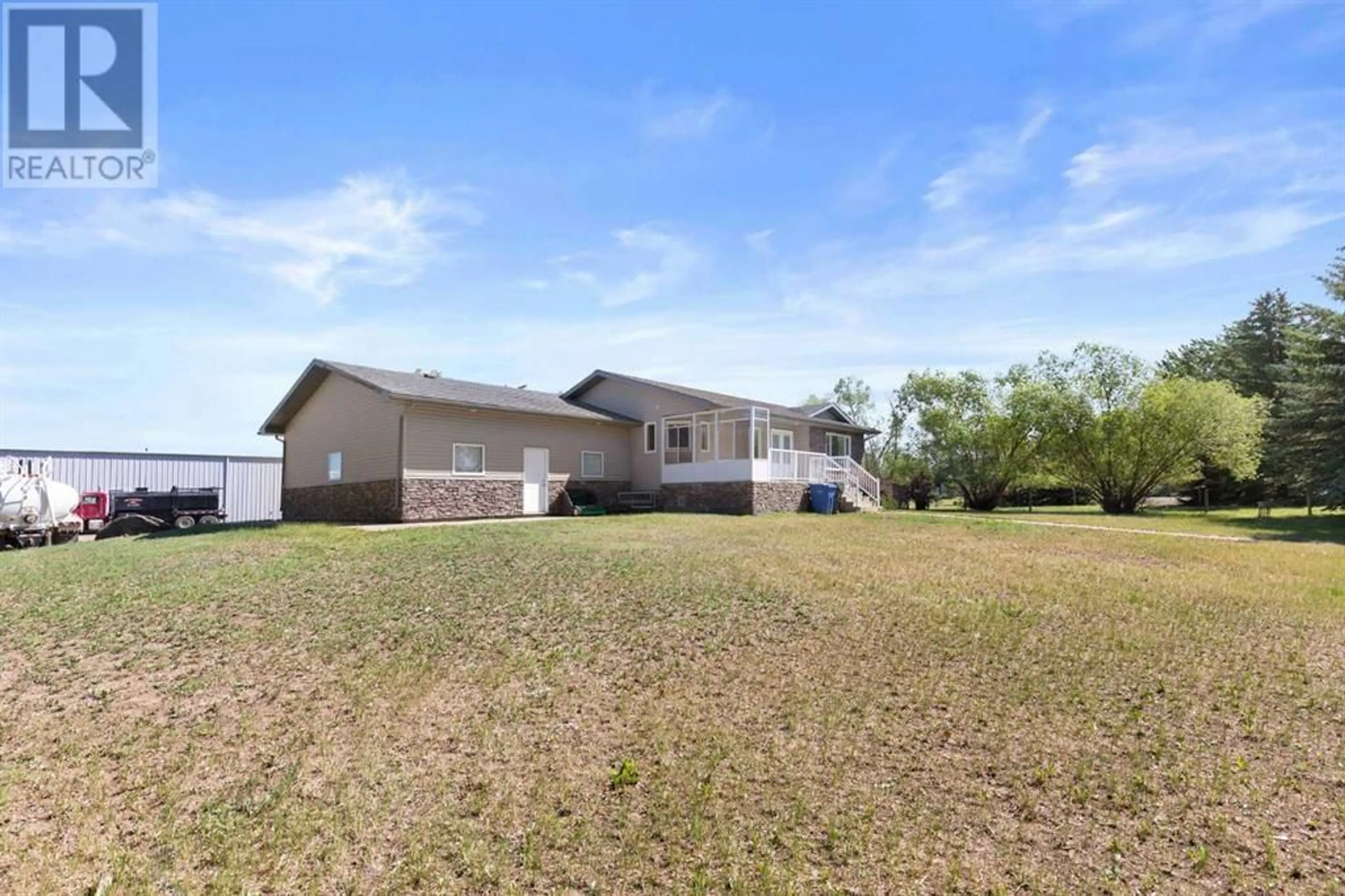 Frontside or backside of a home for 1503 Eagle View Place SW, Medicine Hat Alberta T1B4K5