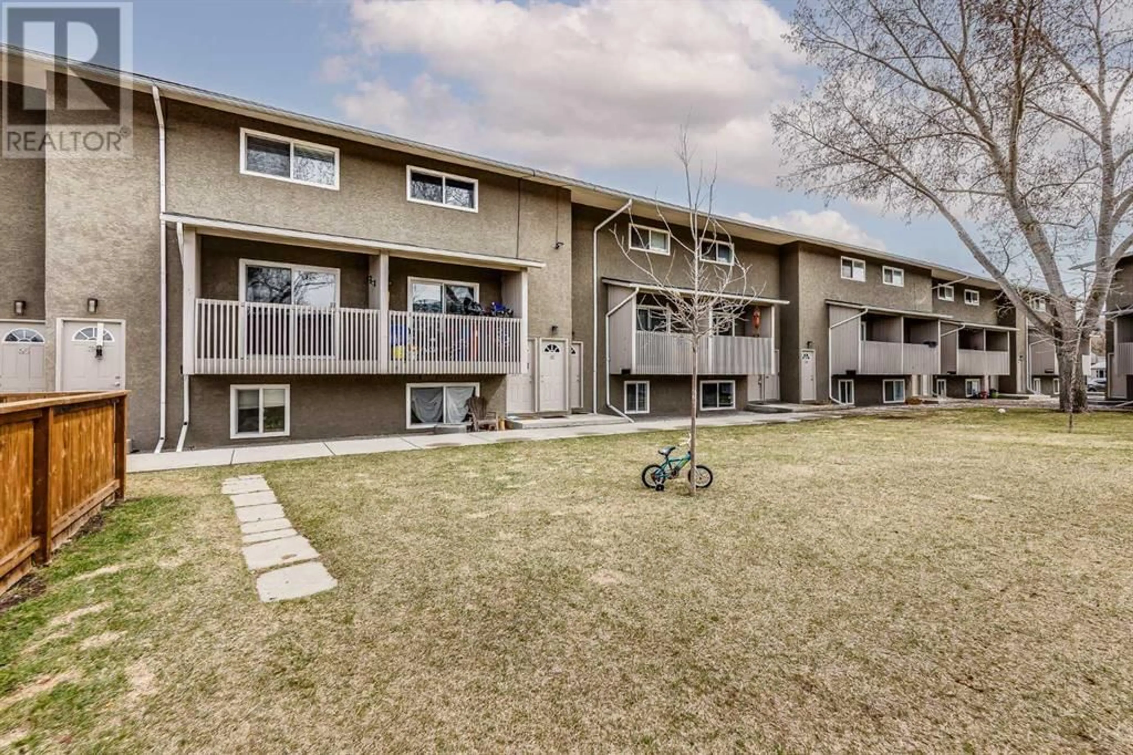 A pic from exterior of the house or condo for 34 8112 36 Avenue NW, Calgary Alberta T3B3P3