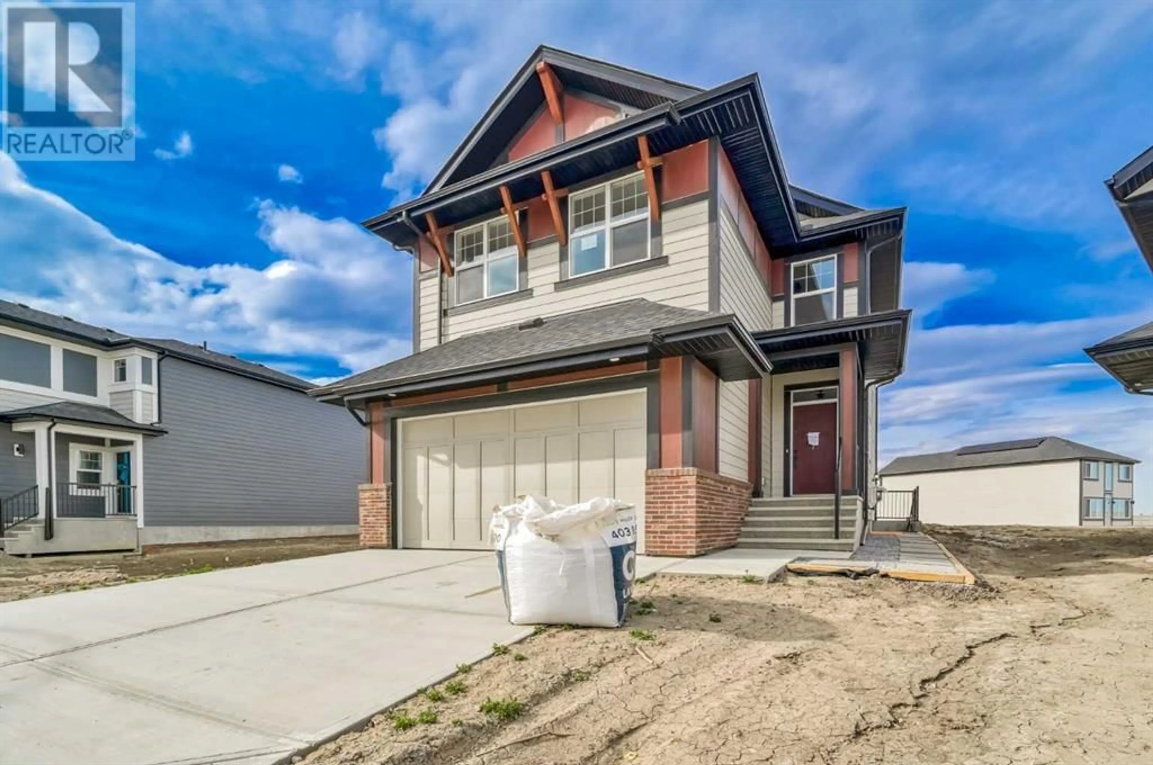 A pic from exterior of the house or condo for 36 Magnolia Crescent SE, Calgary Alberta T3M3M8