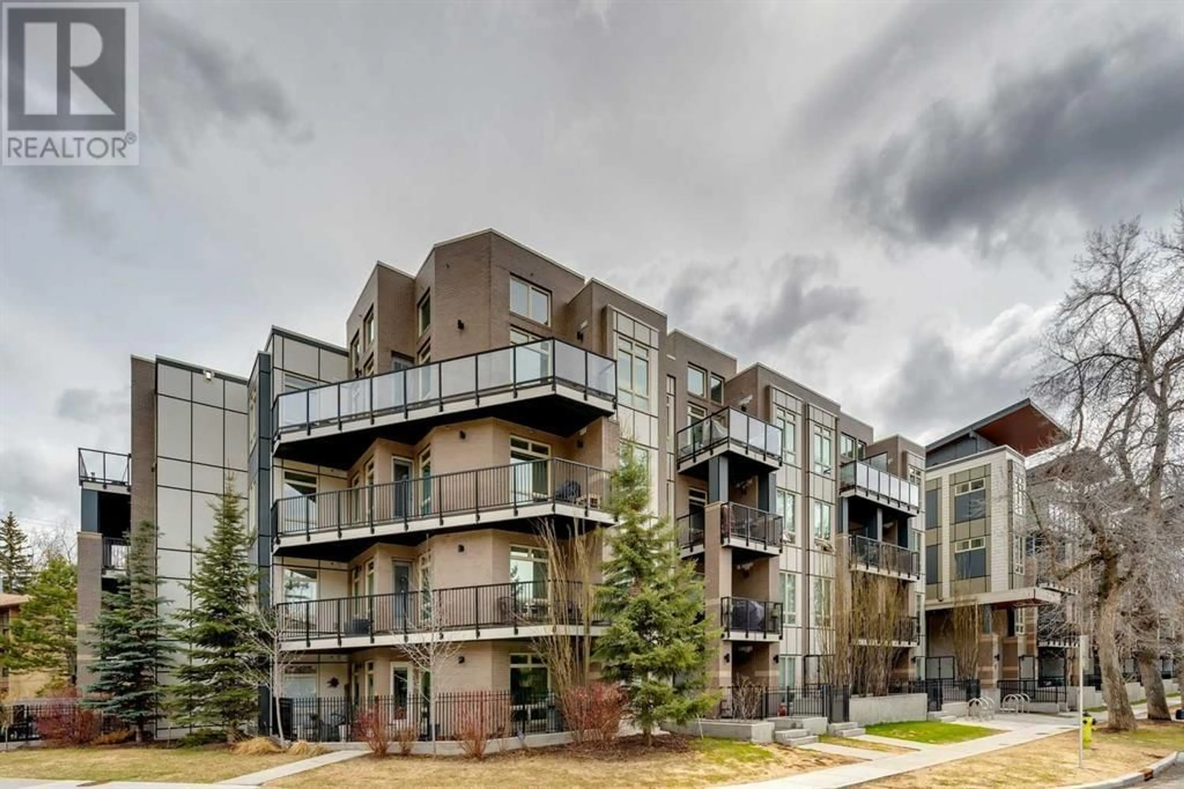 A pic from exterior of the house or condo for 401 823 5 Avenue NW, Calgary Alberta T2N0R5