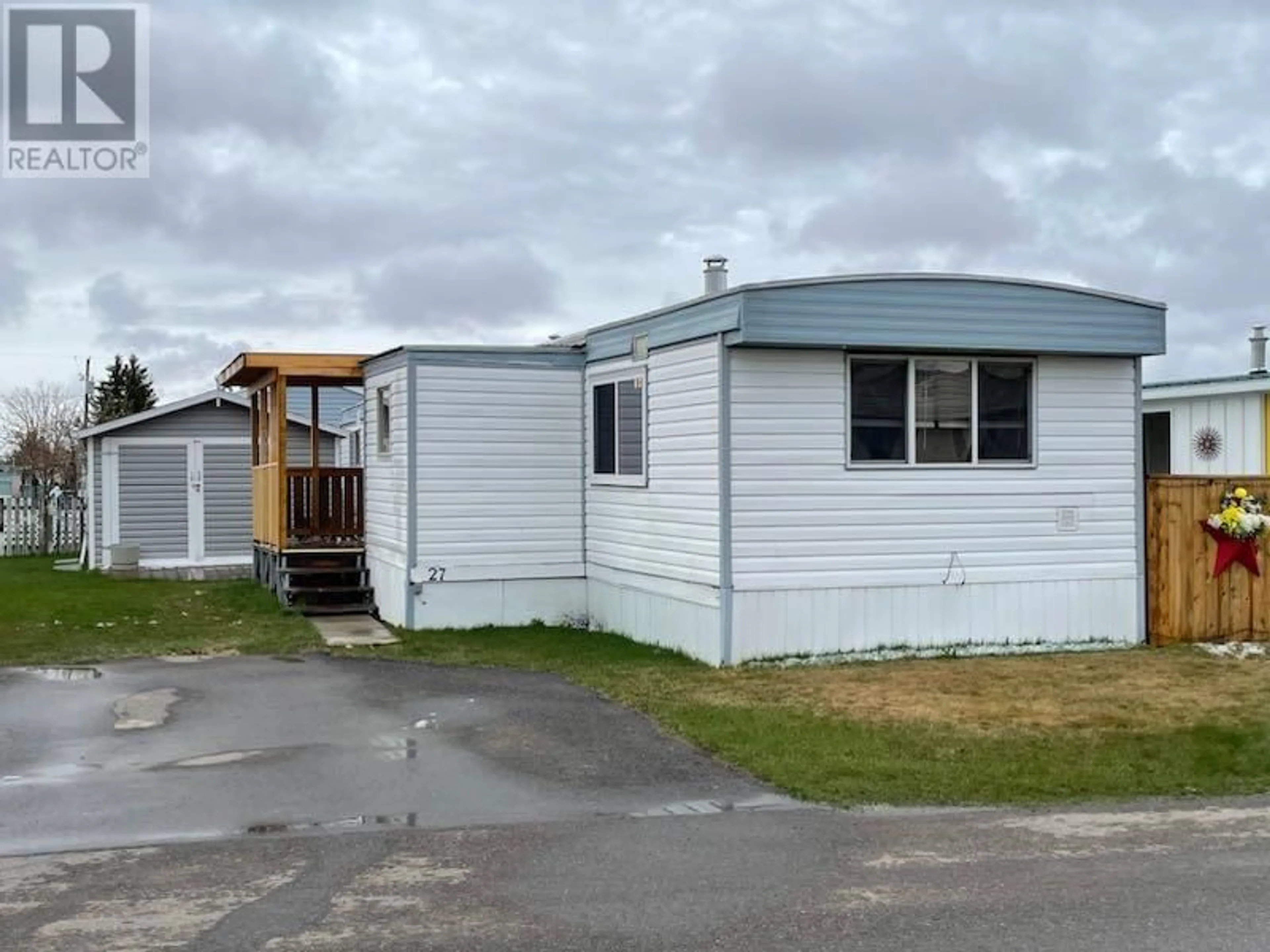 Shed for 27 5853 4 Street W, Claresholm Alberta T0L0T0