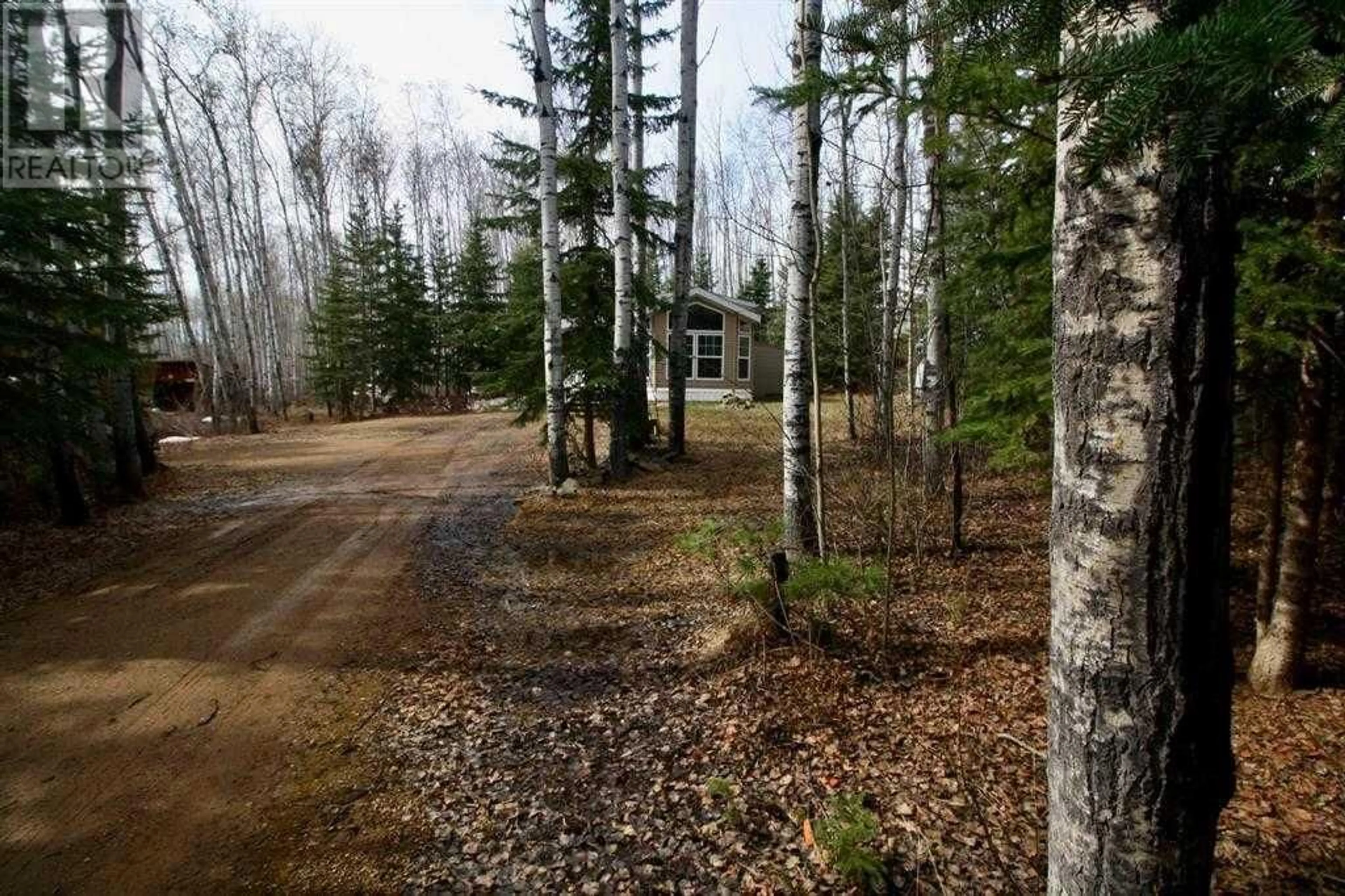 Cottage for 9 & 10 Tugate Drive, Rural Mackenzie County Alberta T0H1Z0
