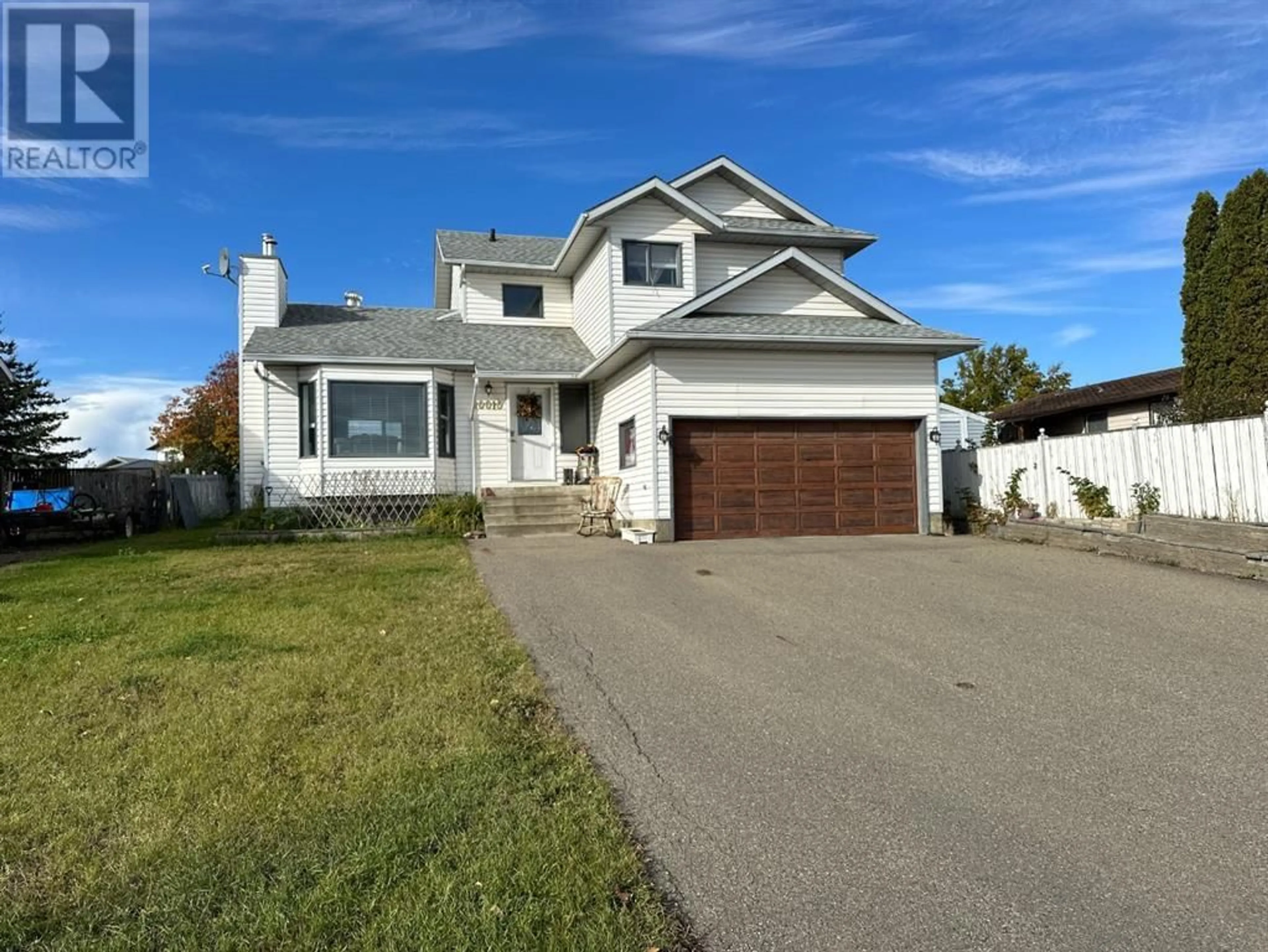 Frontside or backside of a home for 10010 85 Street, Peace River Alberta T8S1V8