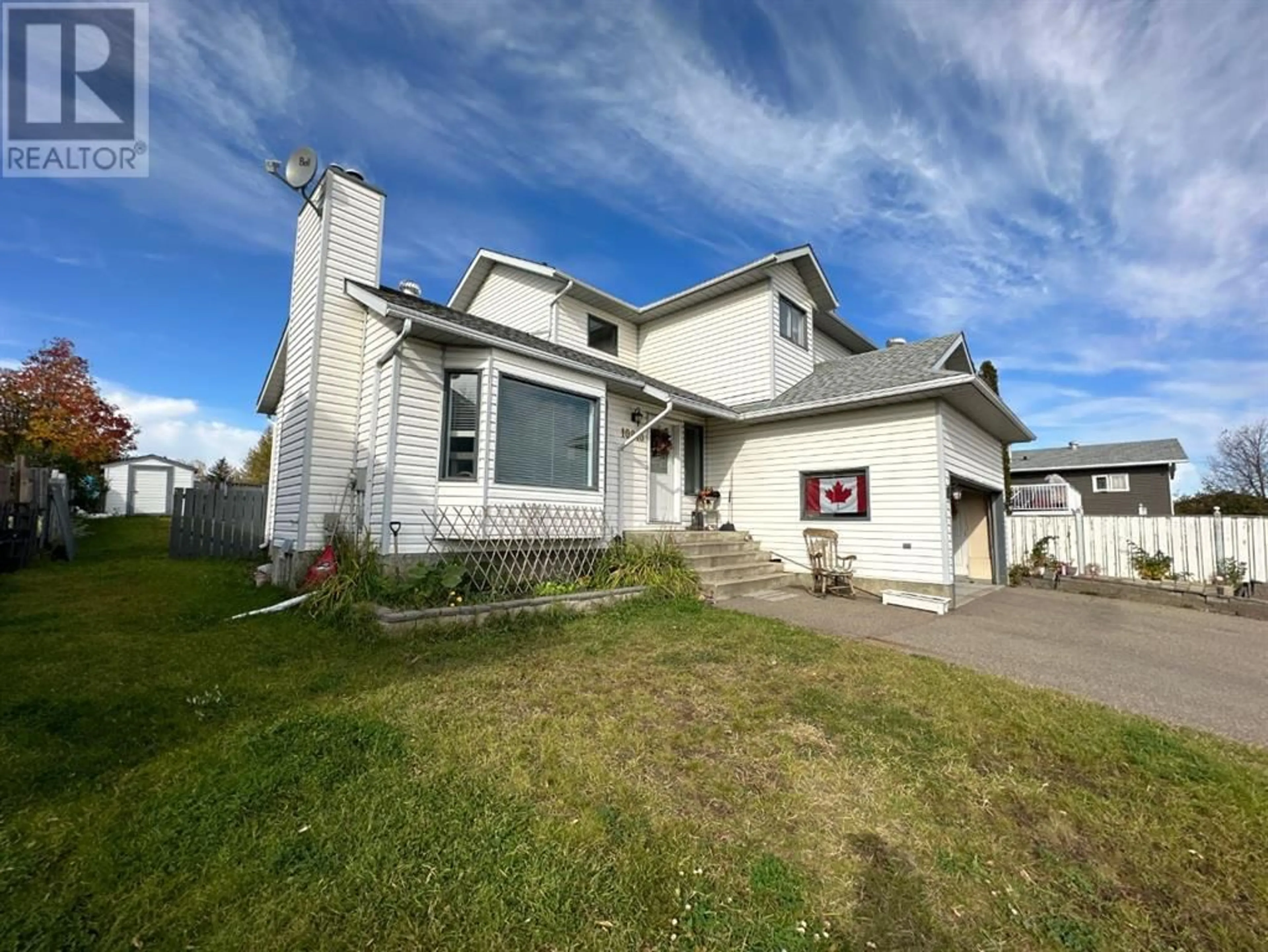 Frontside or backside of a home for 10010 85 Street, Peace River Alberta T8S1V8