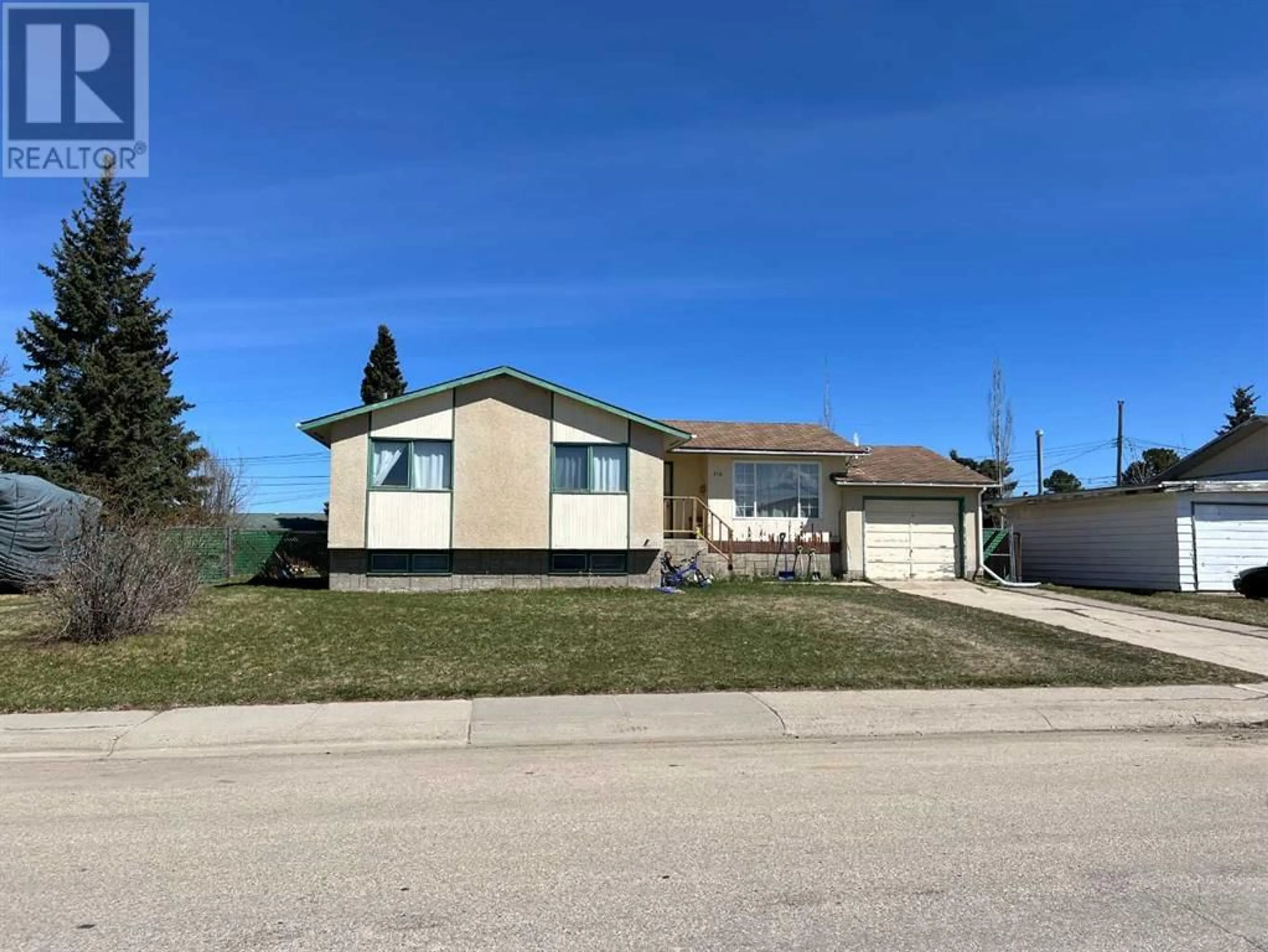 Frontside or backside of a home for 516 4 Avenue, Fox Creek Alberta T0H1P0