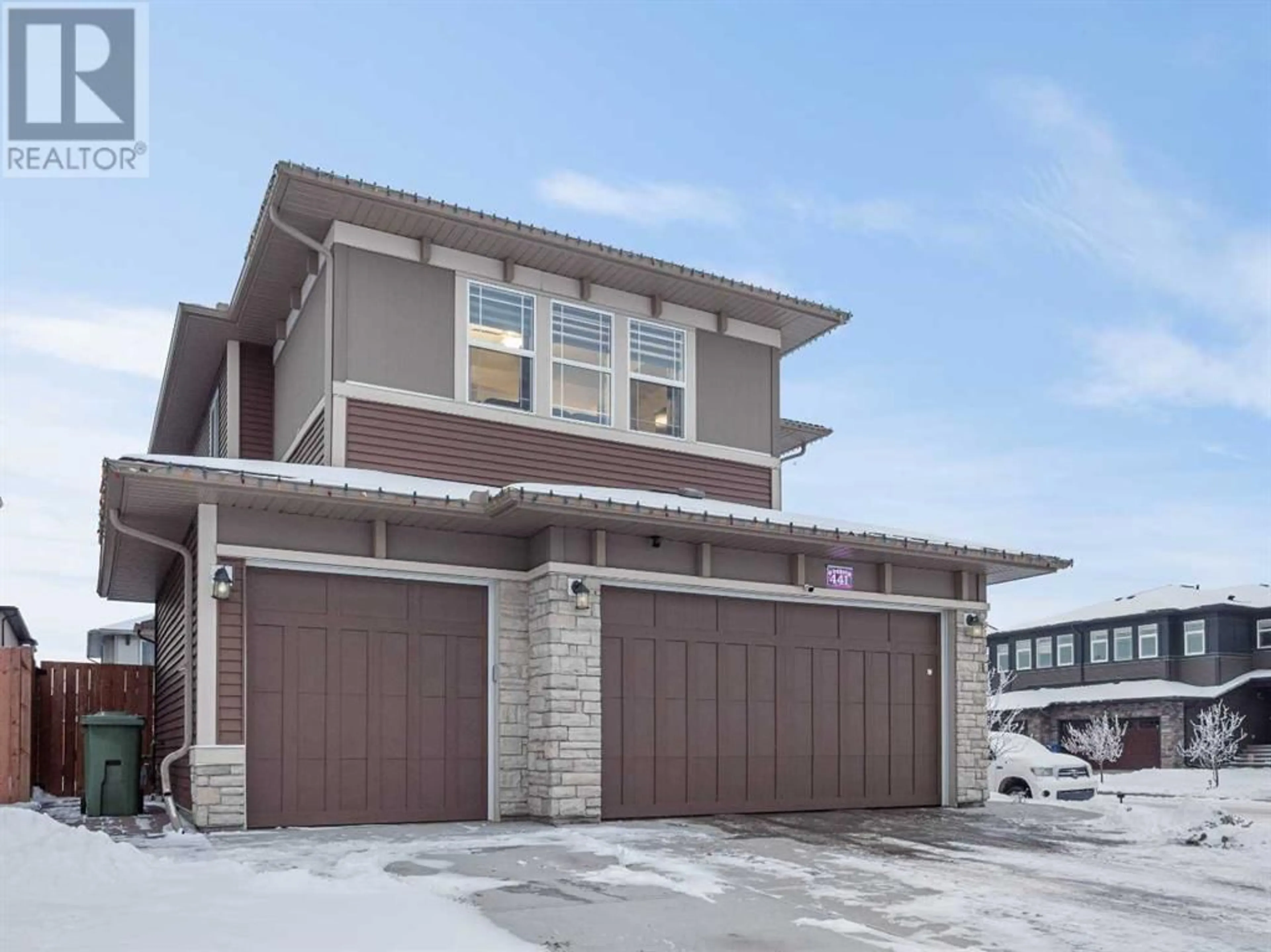 Frontside or backside of a home for 441 Kinniburgh Cove, Chestermere Alberta T1X0T8