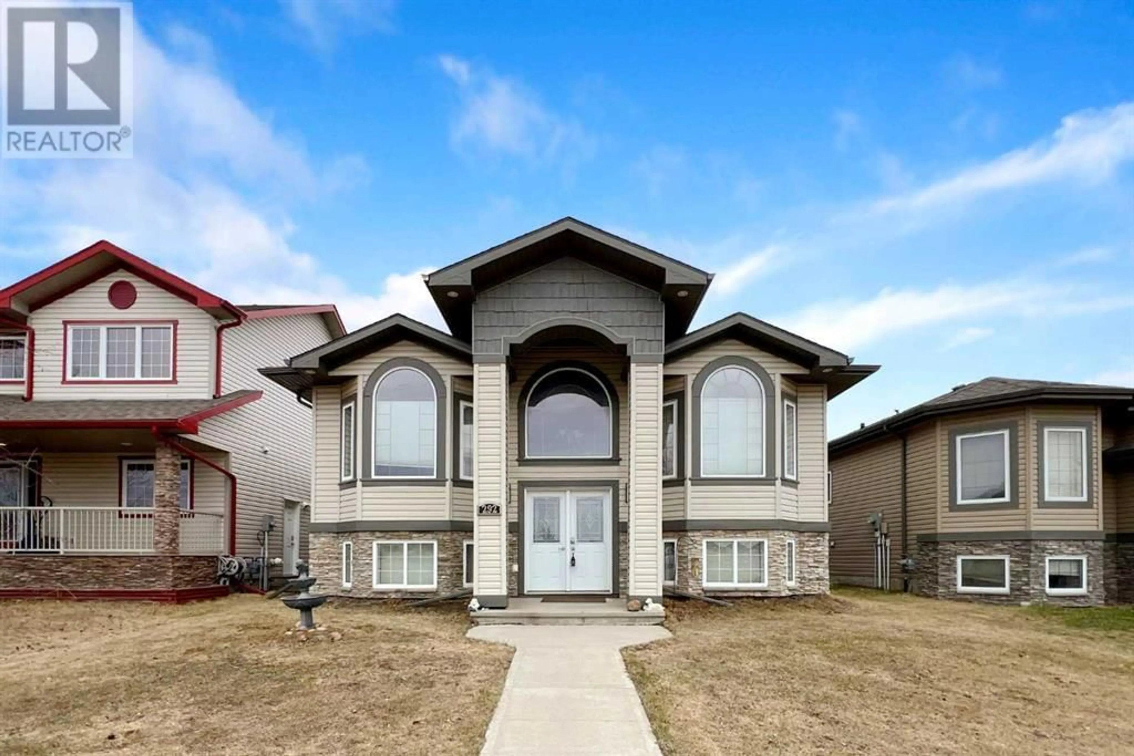 Frontside or backside of a home for 292 Swallow Way, Fort McMurray Alberta T9K0K9