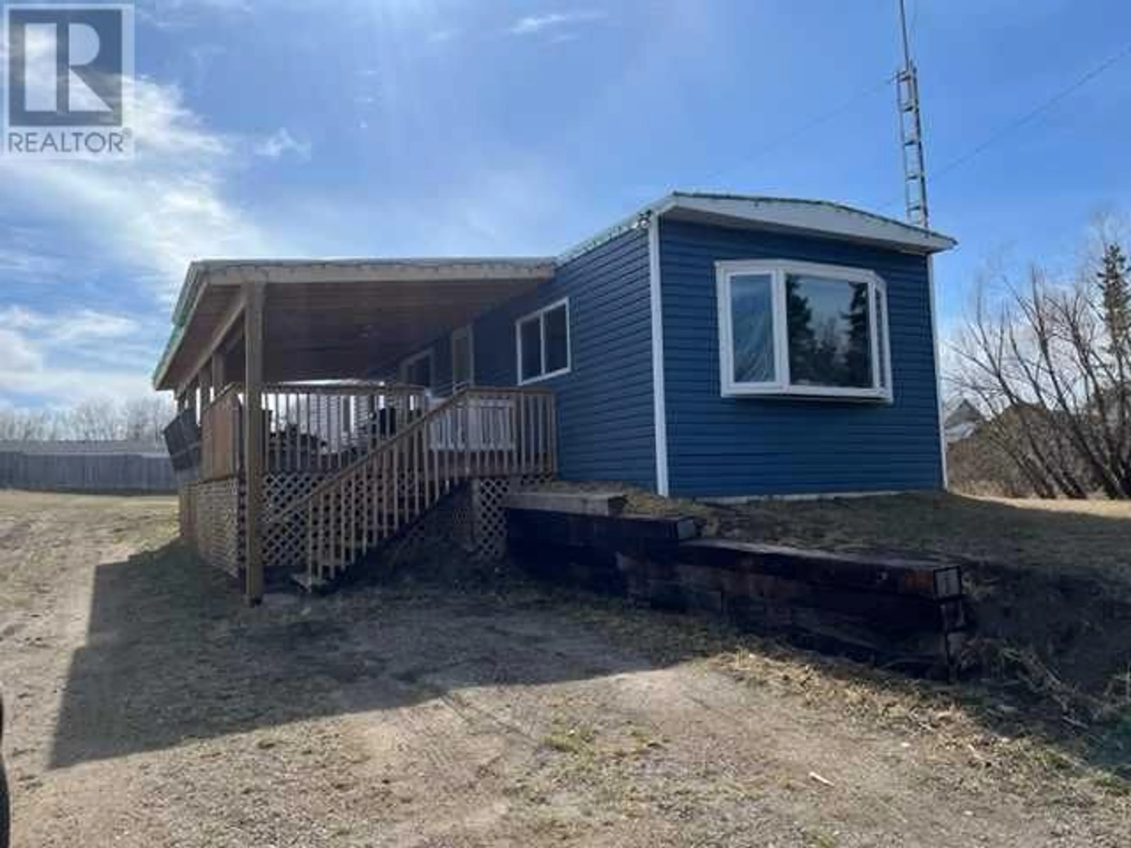Frontside or backside of a home for 5001 50 Avenue, McLaughlin Alberta T0B2Y0