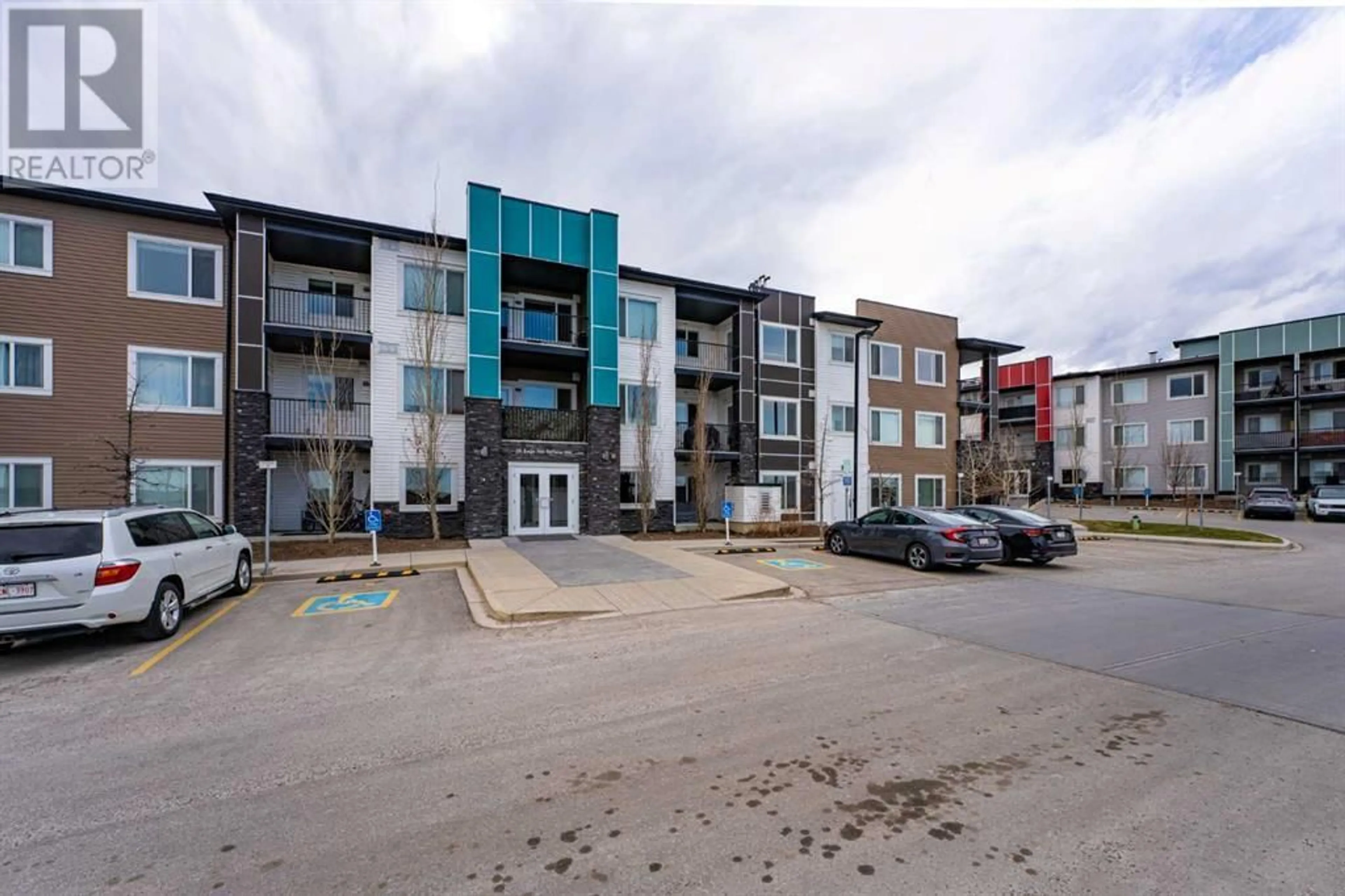 A pic from exterior of the house or condo for 111 20 Sage Hill Terrace NW, Calgary Alberta T3R0W8