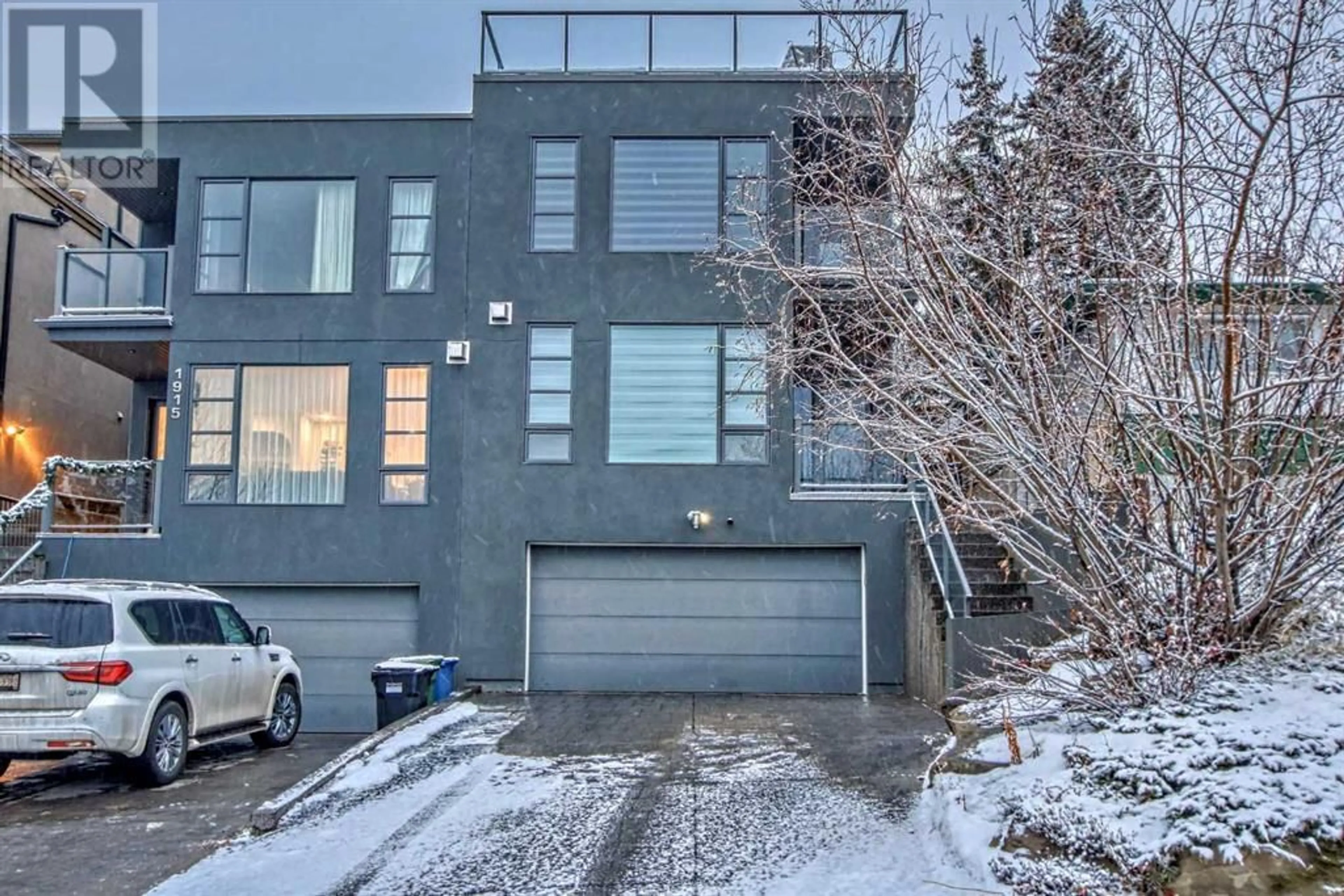 A pic from exterior of the house or condo for 1917 28 Avenue SW, Calgary Alberta T2T1K2