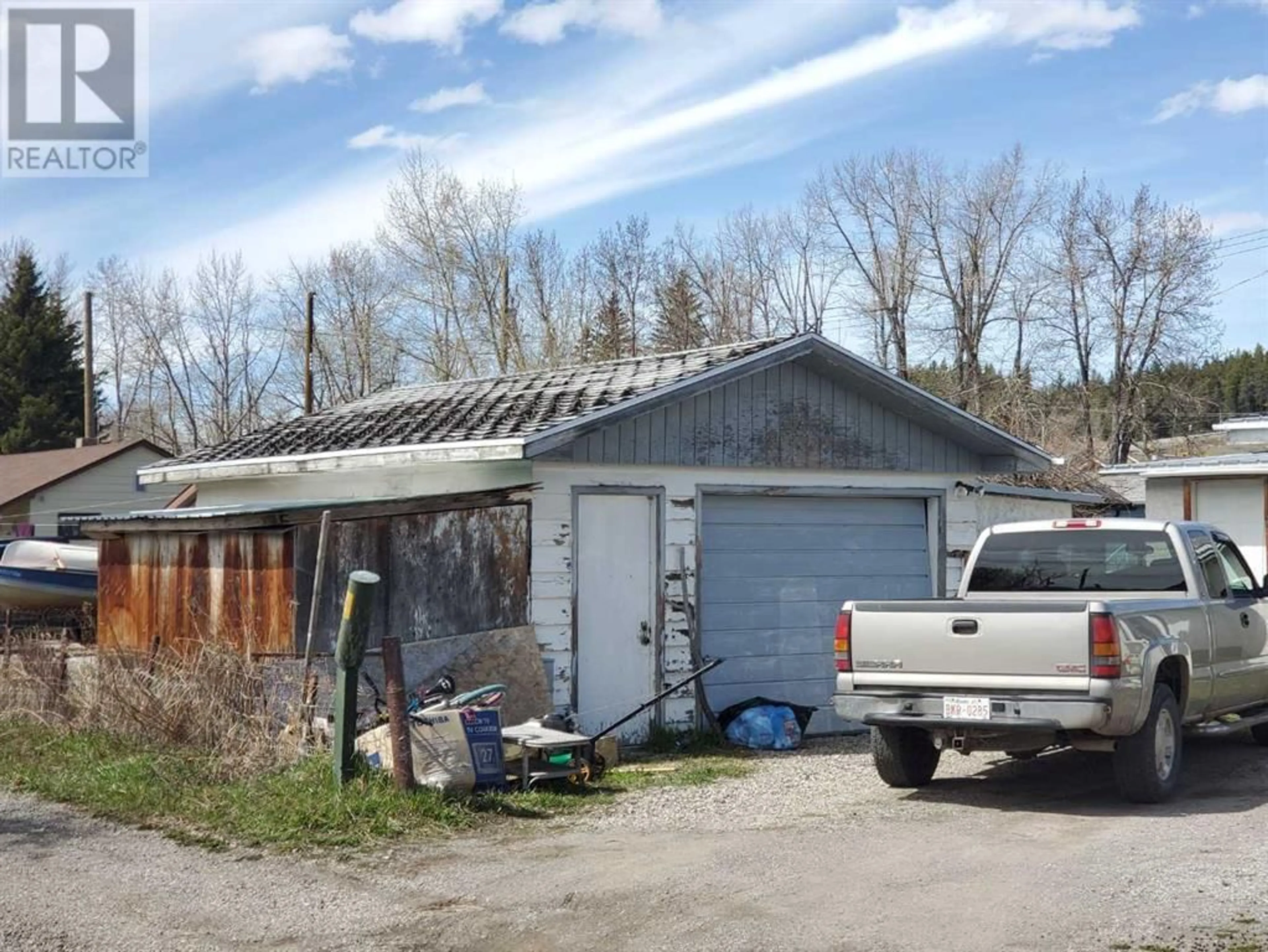 Shed for 13026 22nd Avenue, Blairmore Alberta T0K0E0