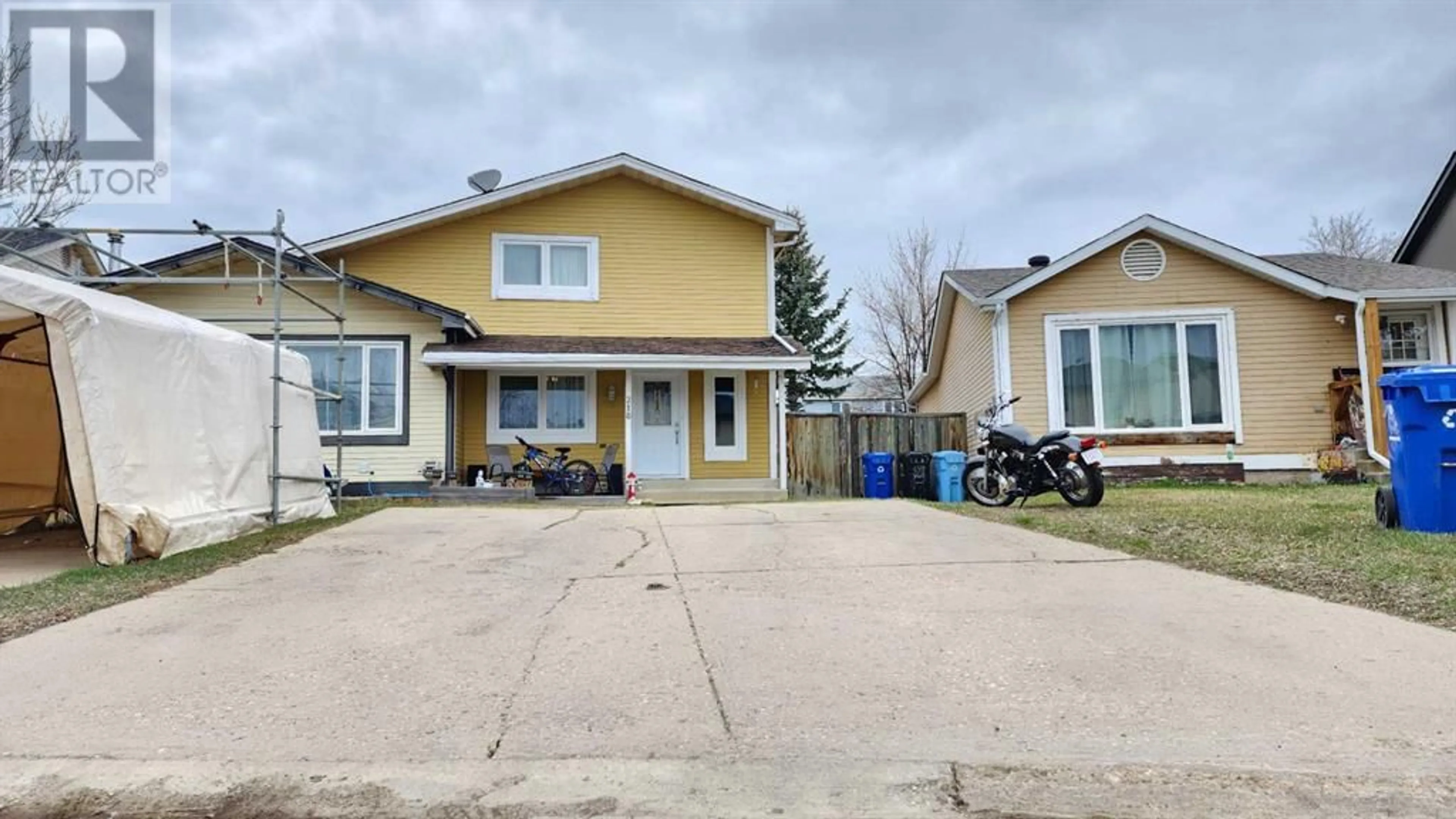 Frontside or backside of a home for 218 Windsor Drive, Fort McMurray Alberta T9H4R3