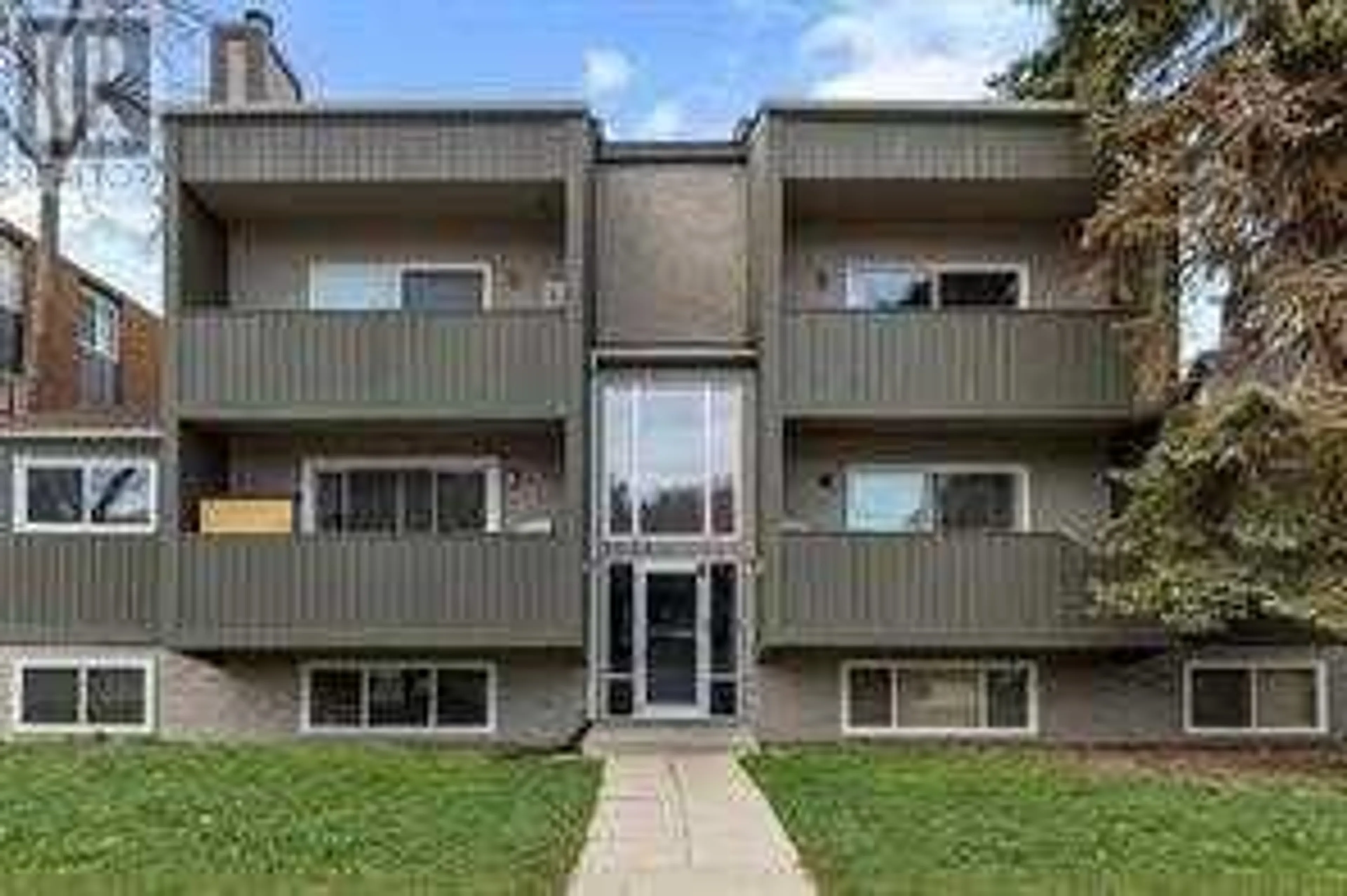 A pic from exterior of the house or condo for 102 730 2 Avenue NW, Calgary Alberta T2N0E3