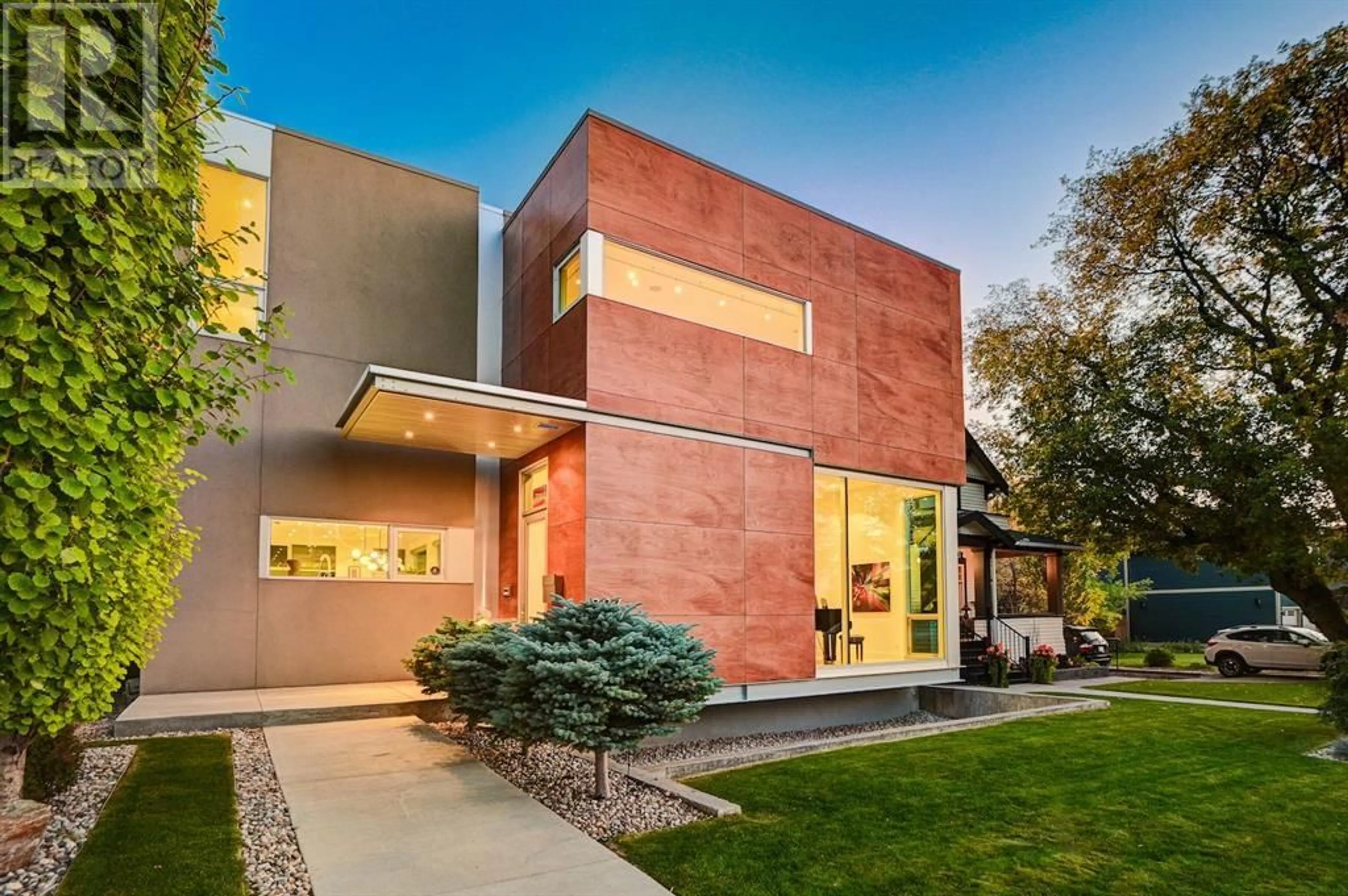 Home with brick exterior material for 227 2 Avenue NE, Calgary Alberta T3E0E3