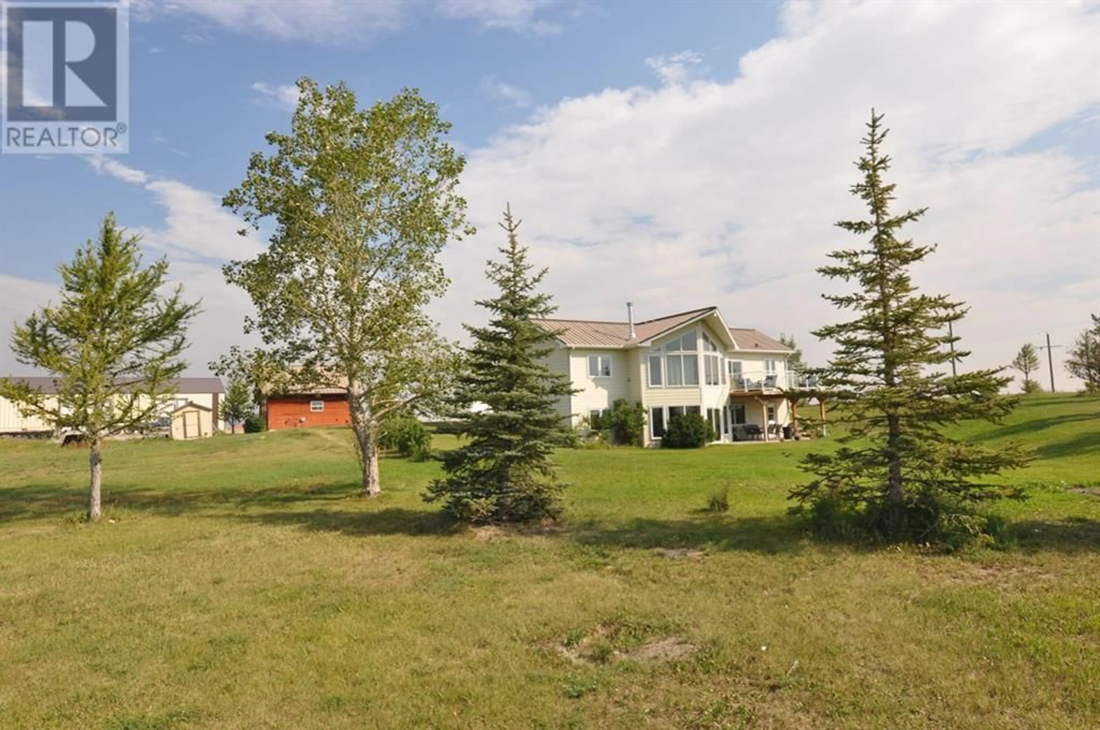 Outside view for 610205 112 Street W, Rural Foothills County Alberta T0L1H0