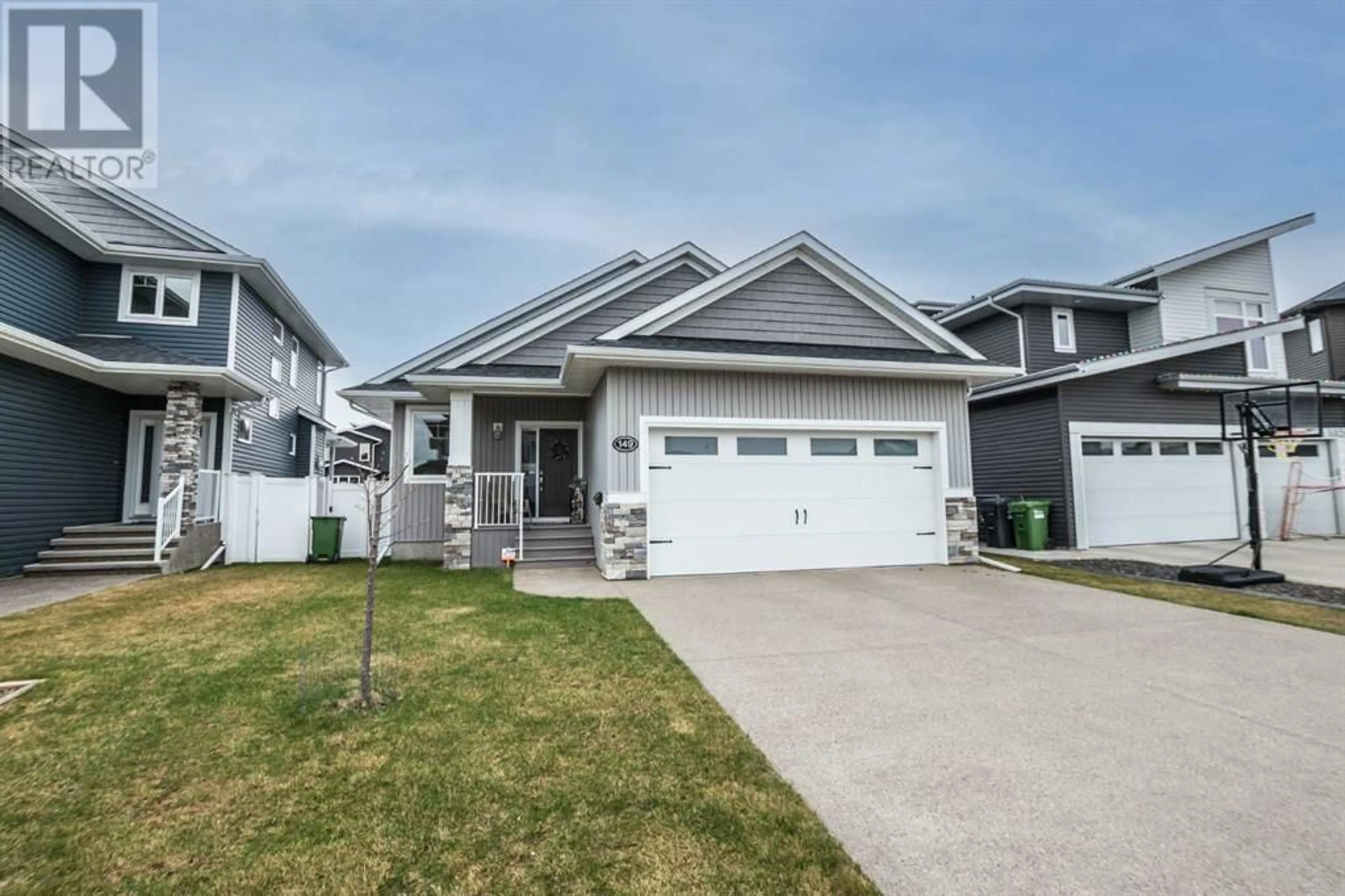Frontside or backside of a home for 149 Longmire Close, Red Deer Alberta T4R0T1