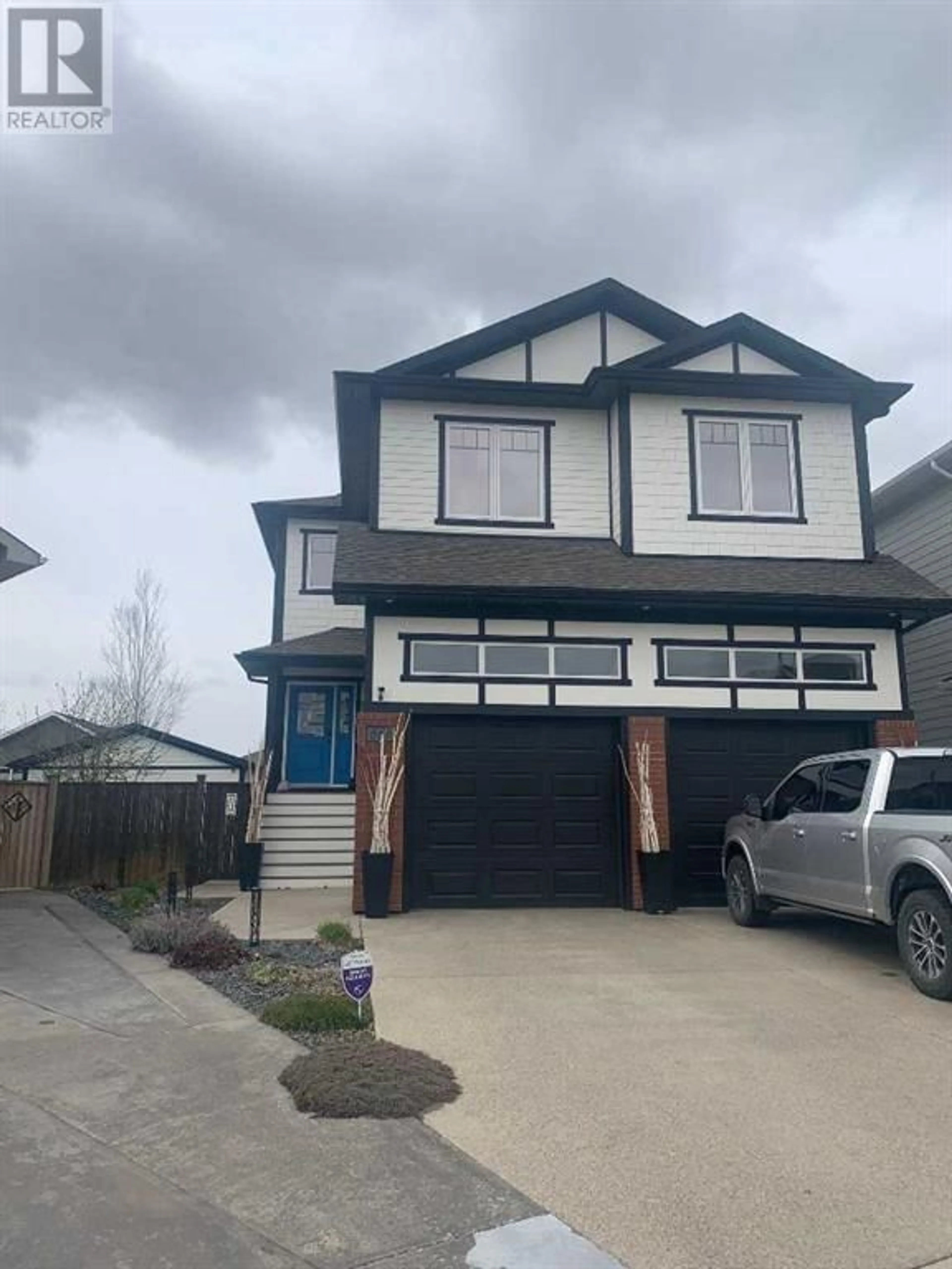 Frontside or backside of a home for 556 Sixmile Crescent S, Lethbridge Alberta T1K5X2