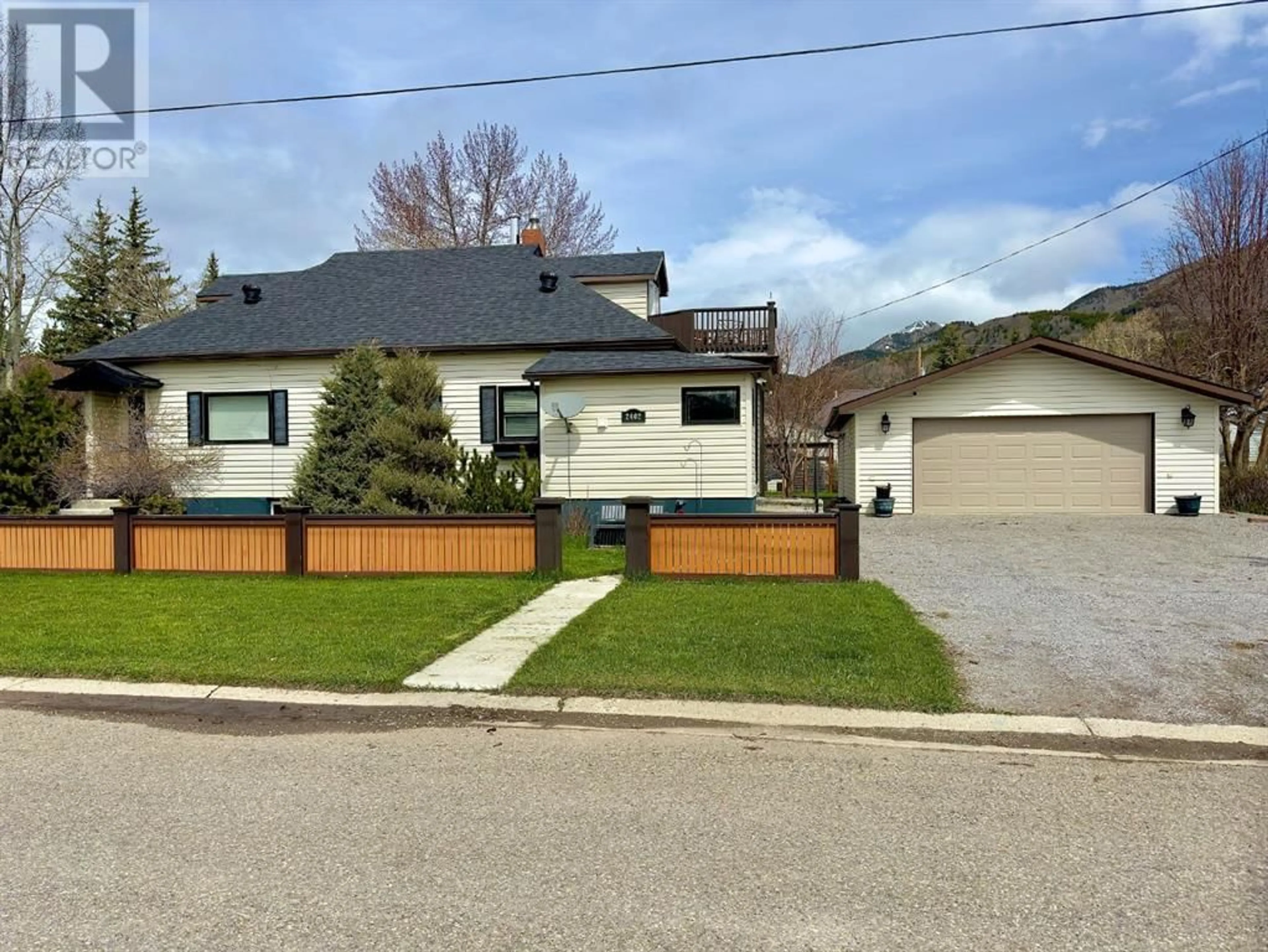Frontside or backside of a home for 2402 210 Street, Bellevue Alberta T0K0C0