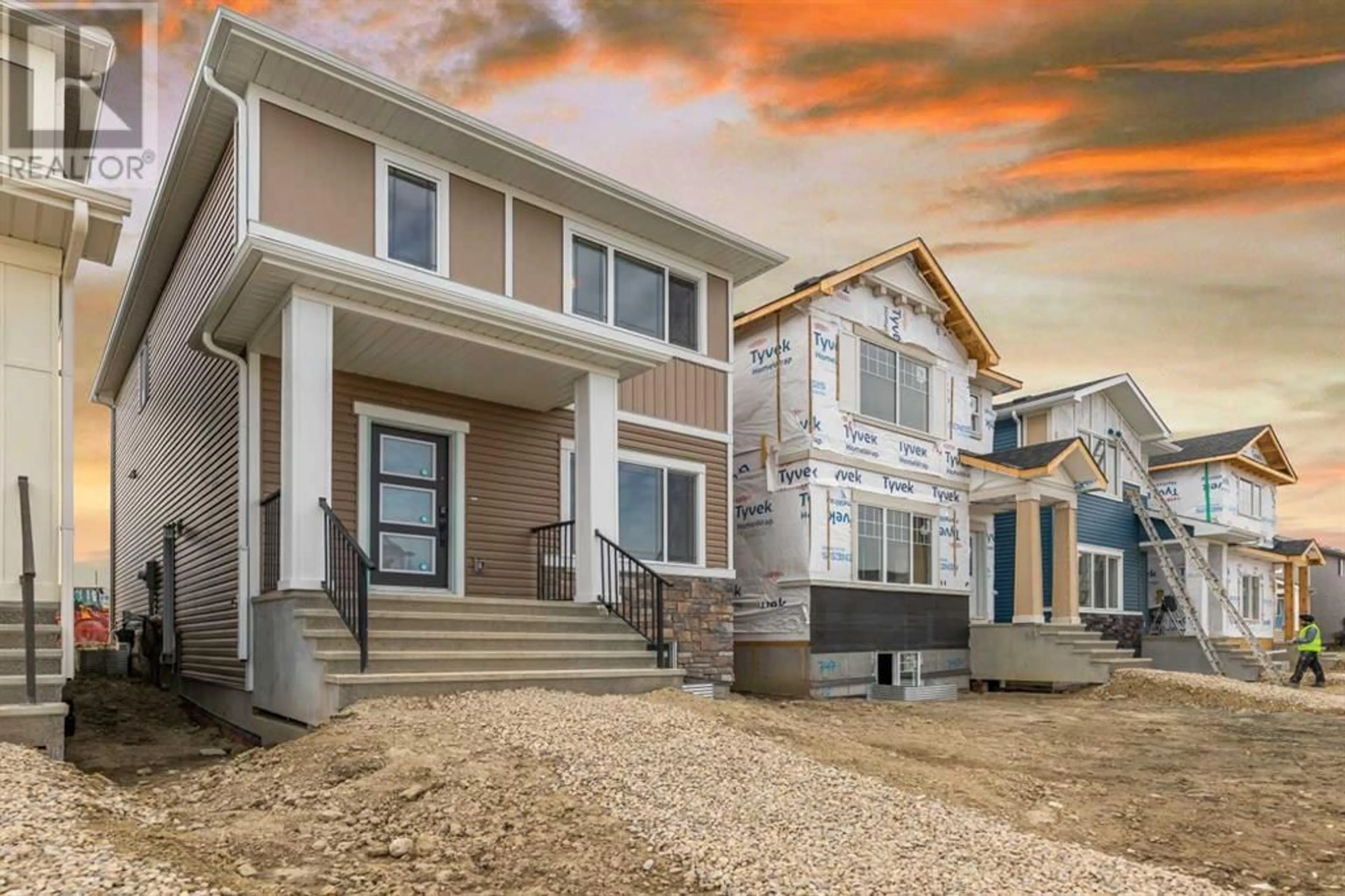 A pic from exterior of the house or condo for 743 Bayview Hill SW, Airdrie Alberta T4B5M4
