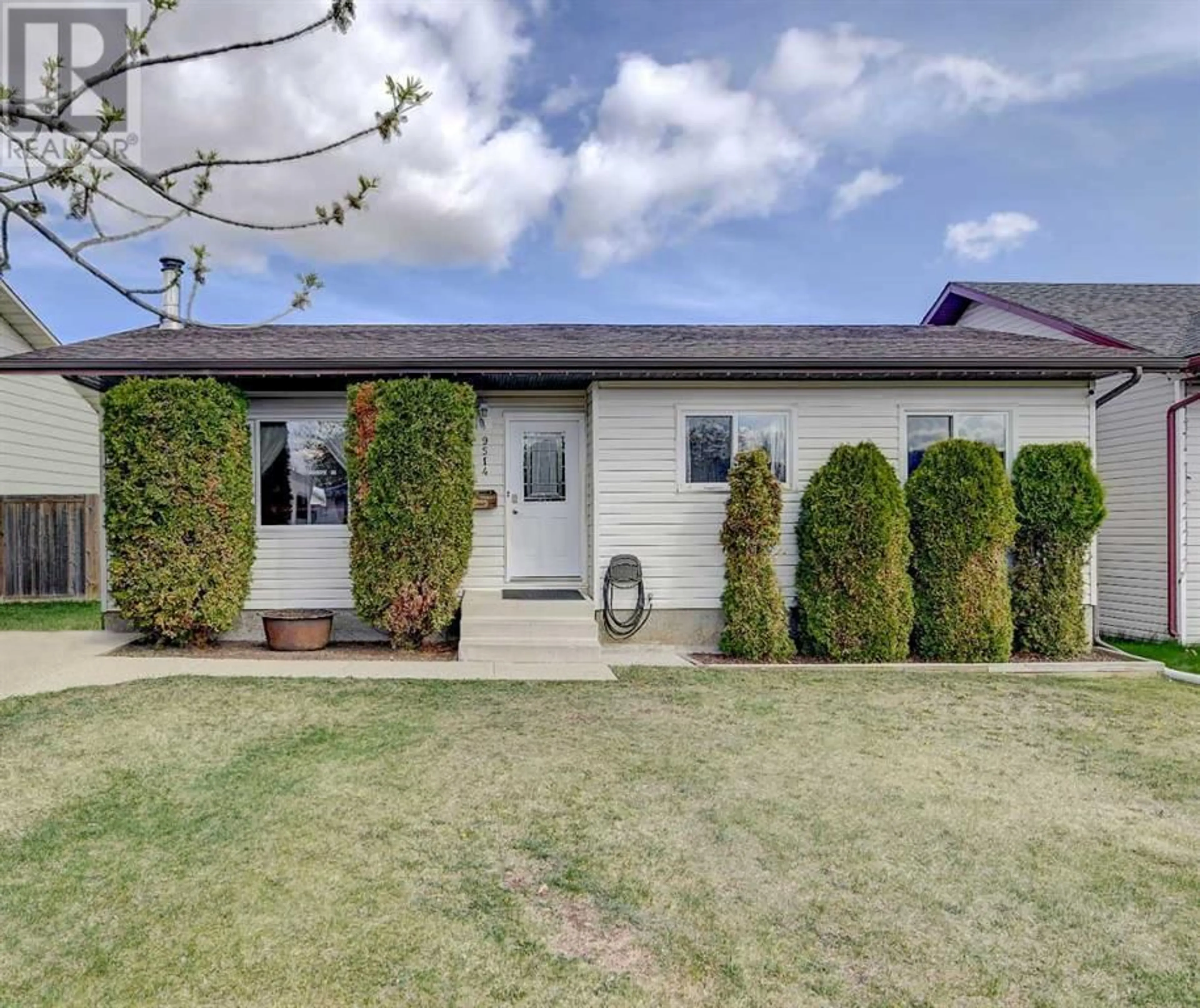 Frontside or backside of a home for 9514 123 Avenue, Grande Prairie Alberta T8V5Y5